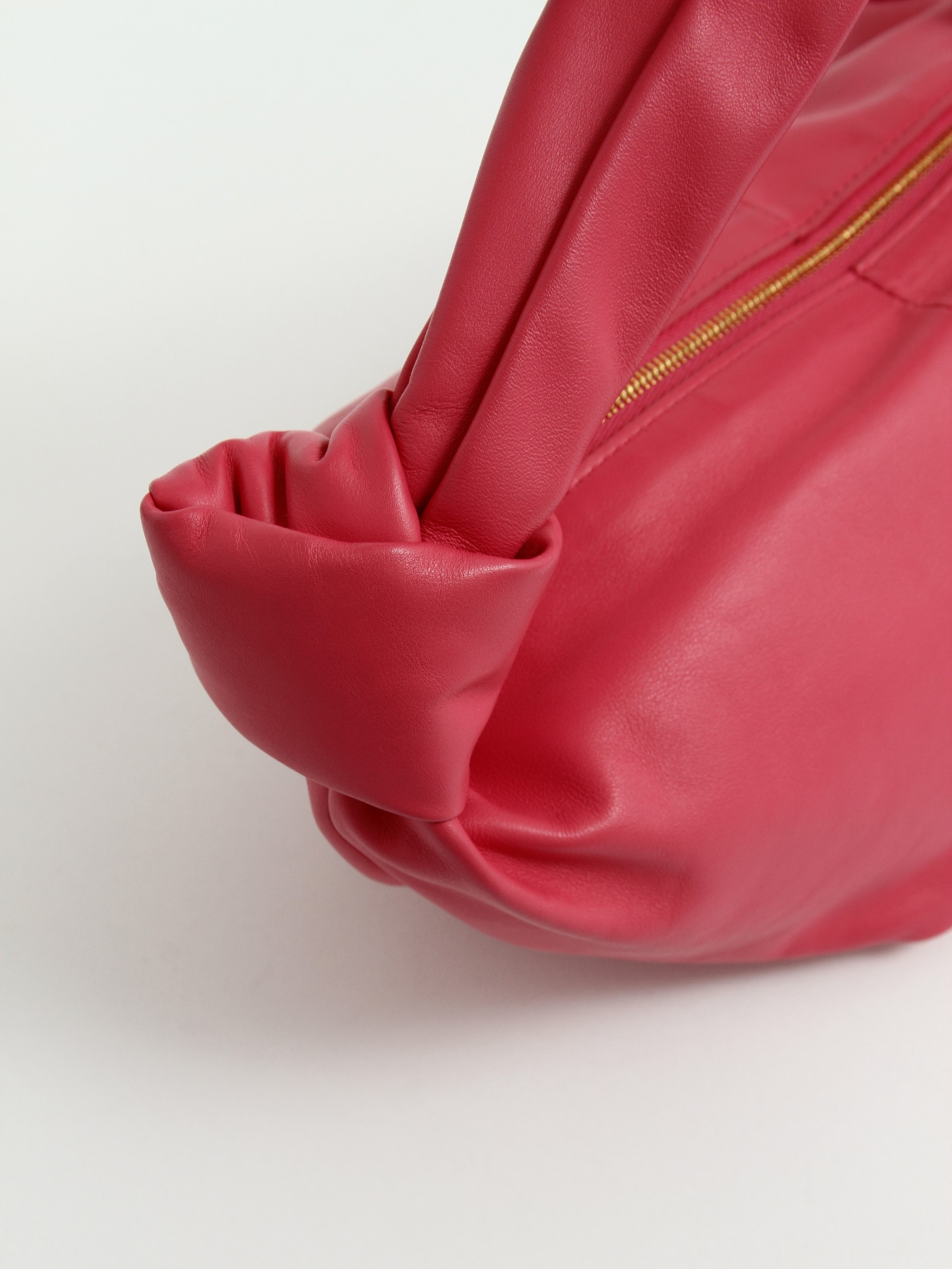 Bottega Veneta Double Knot 5