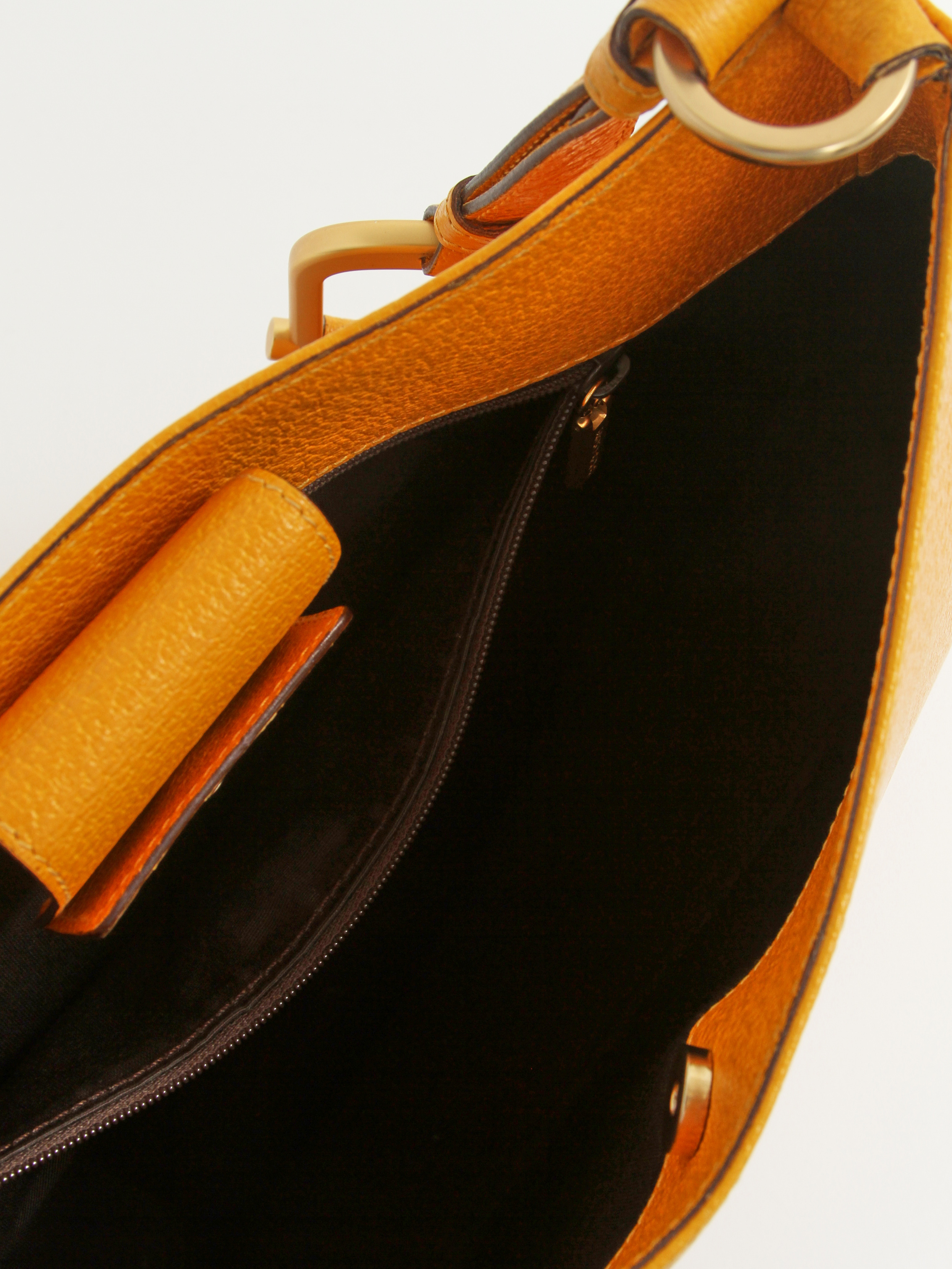 Escada Leather Bag 9