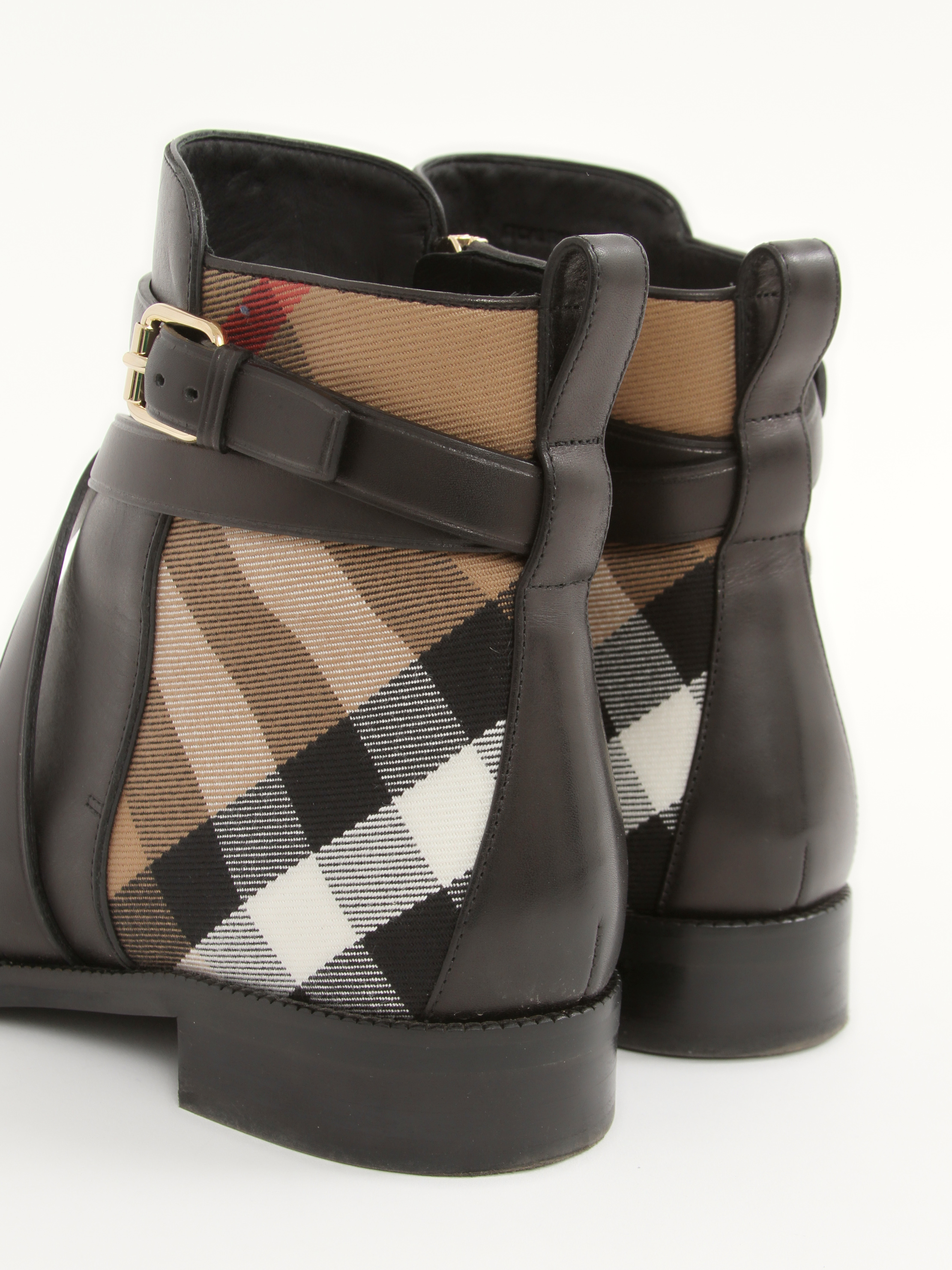 Burberry 39 5