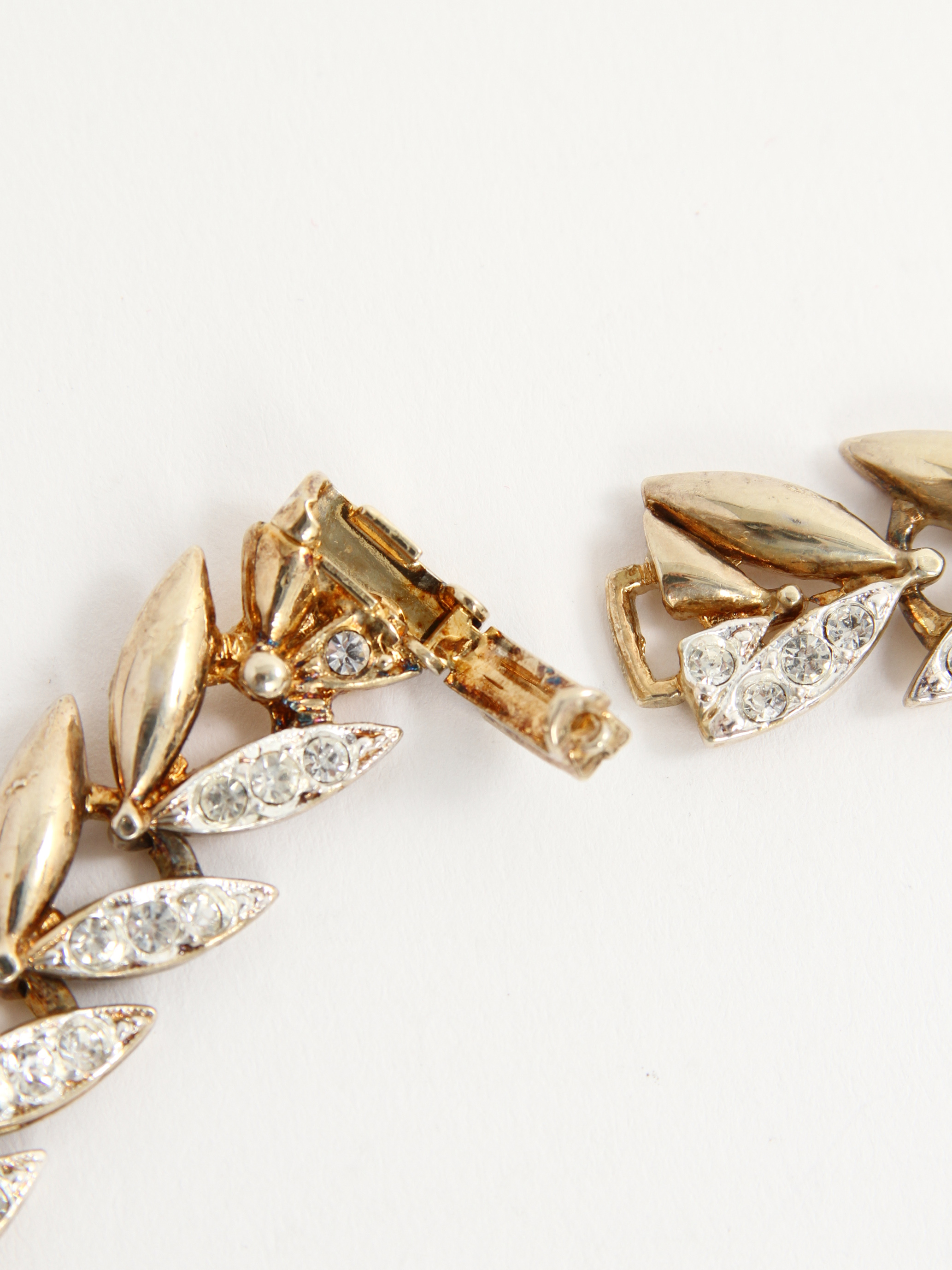 Sardi Earrings and Necklace and Bracelet 3