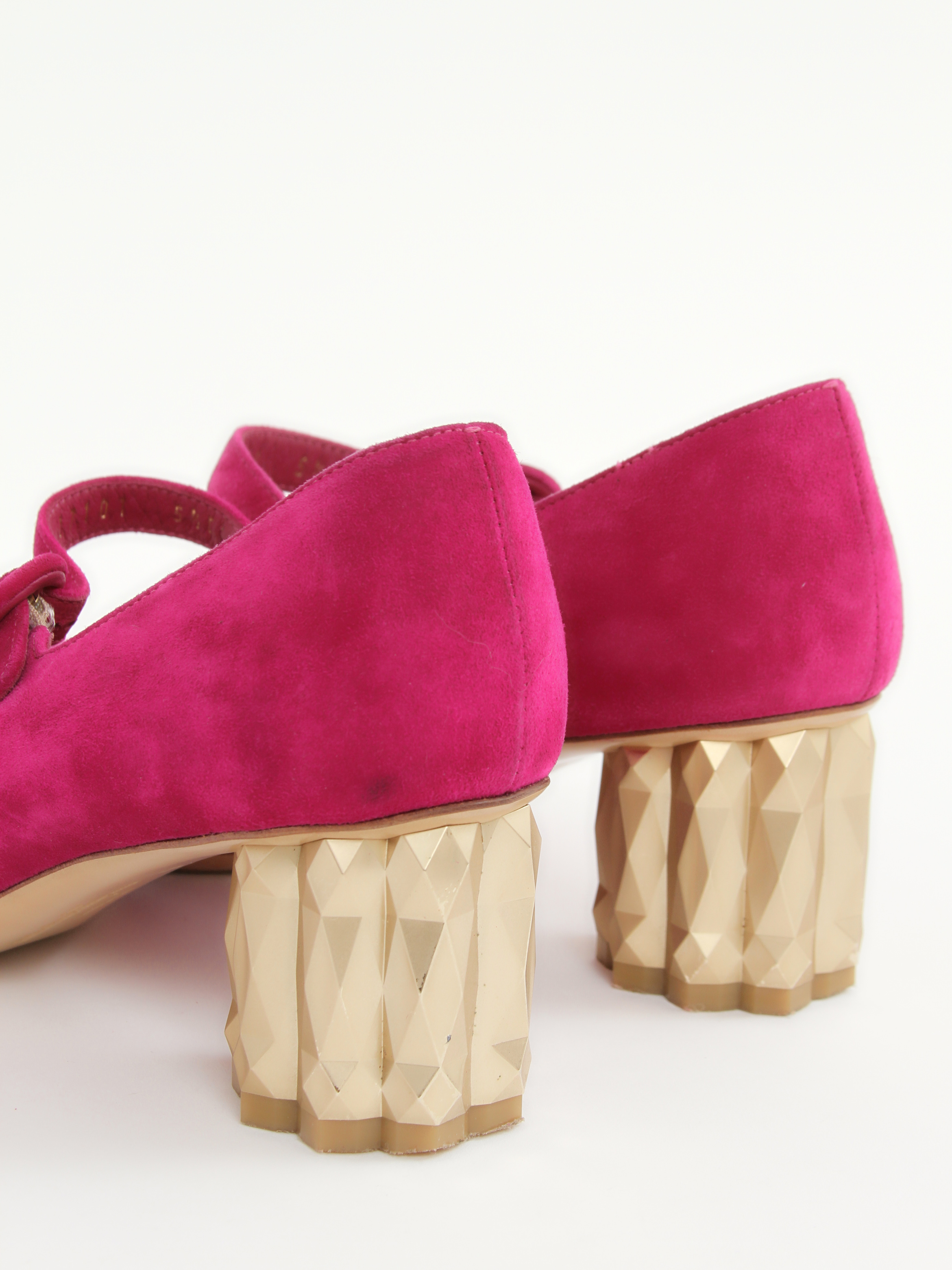 Salvatore Ferragamo 36 5