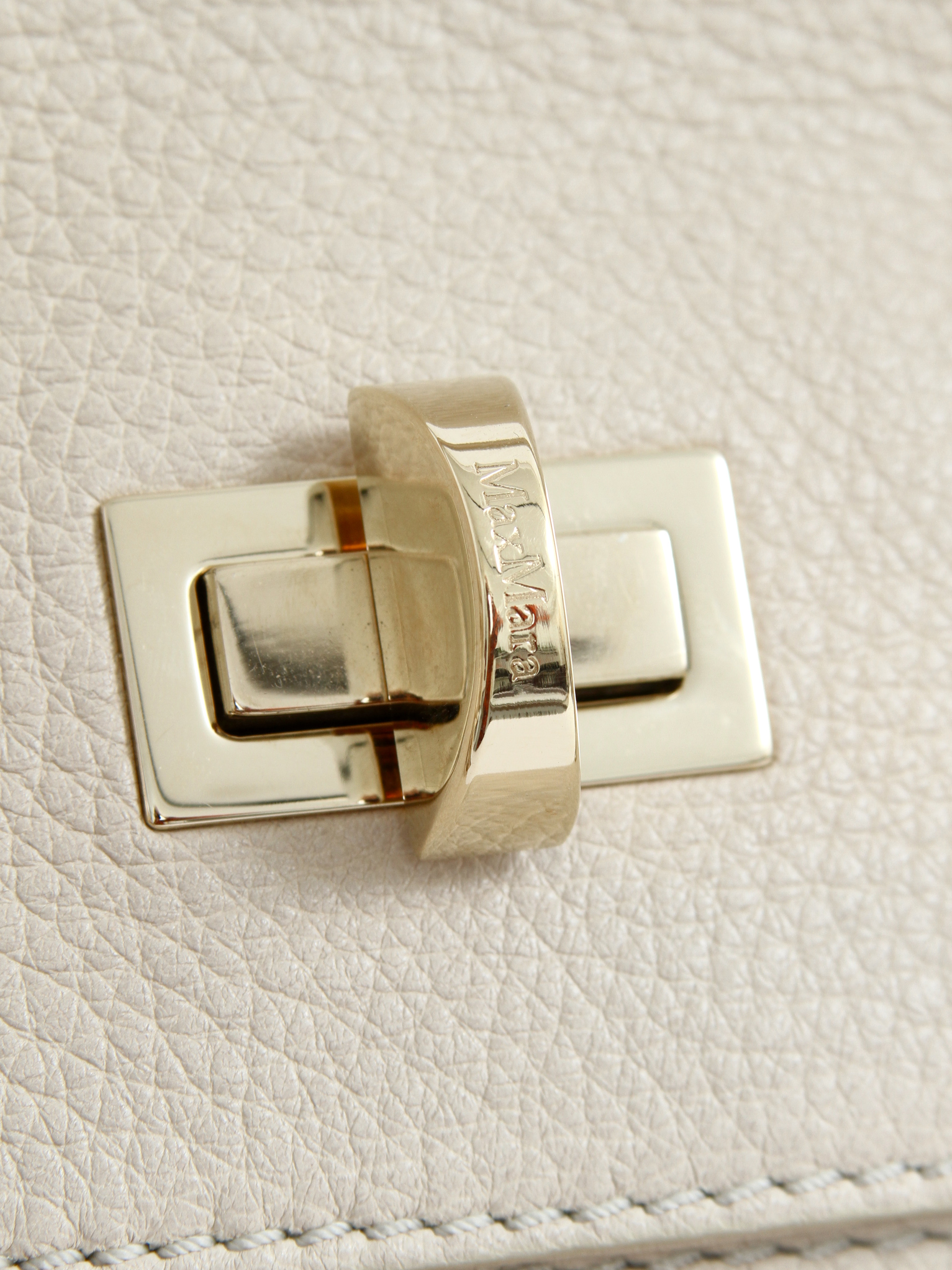 Max Mara Leather Bag 4