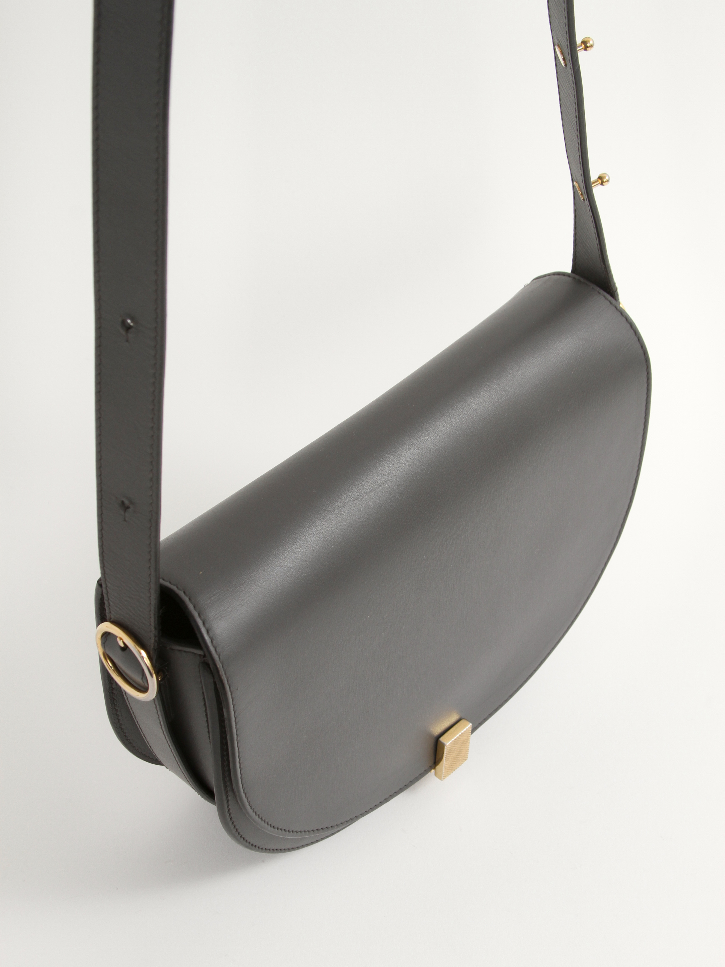 Victoria Beckham Half Moon 6