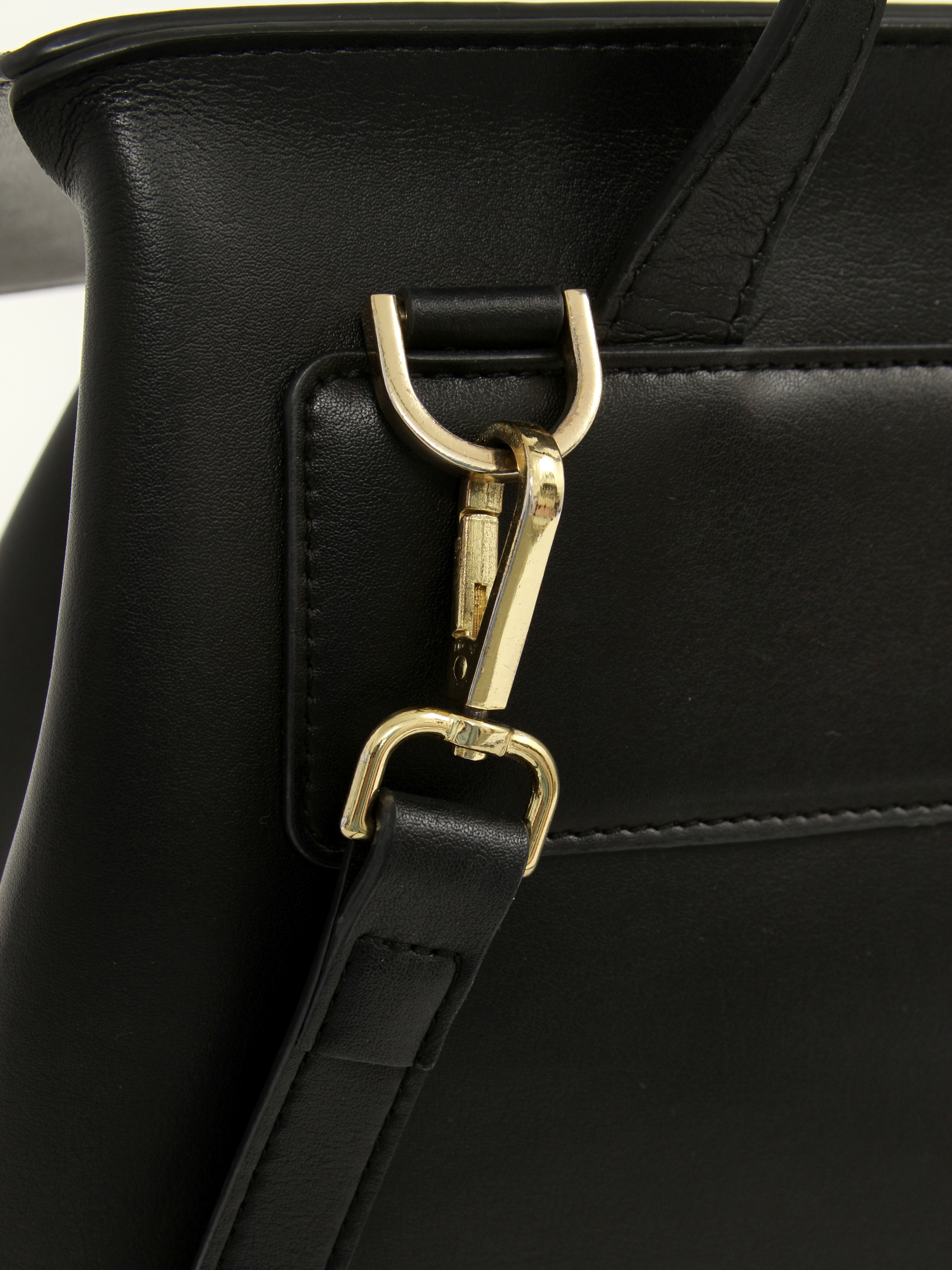 Mansur Gavriel Leather Bag 4
