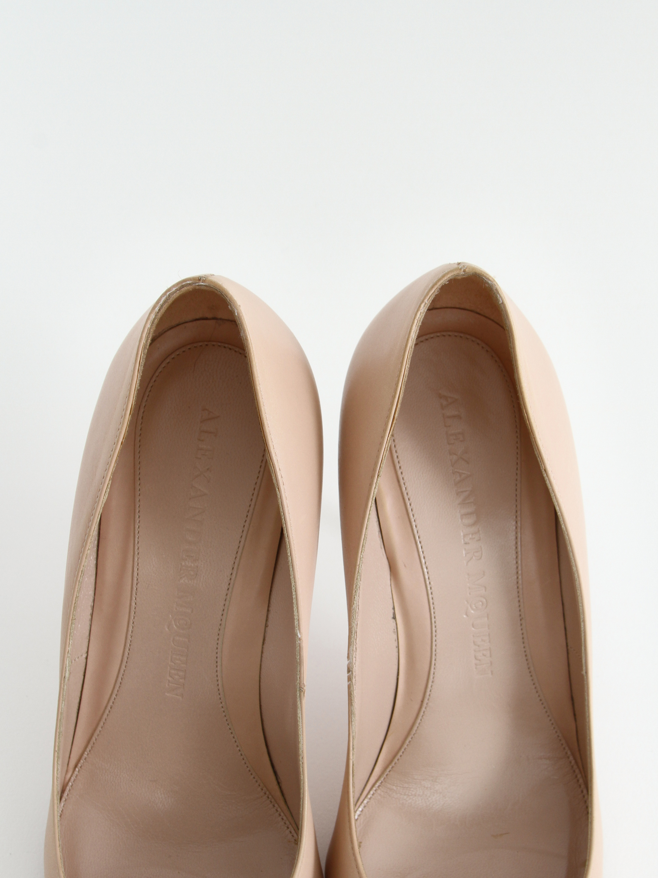 Alexander Mcqueen 37 4