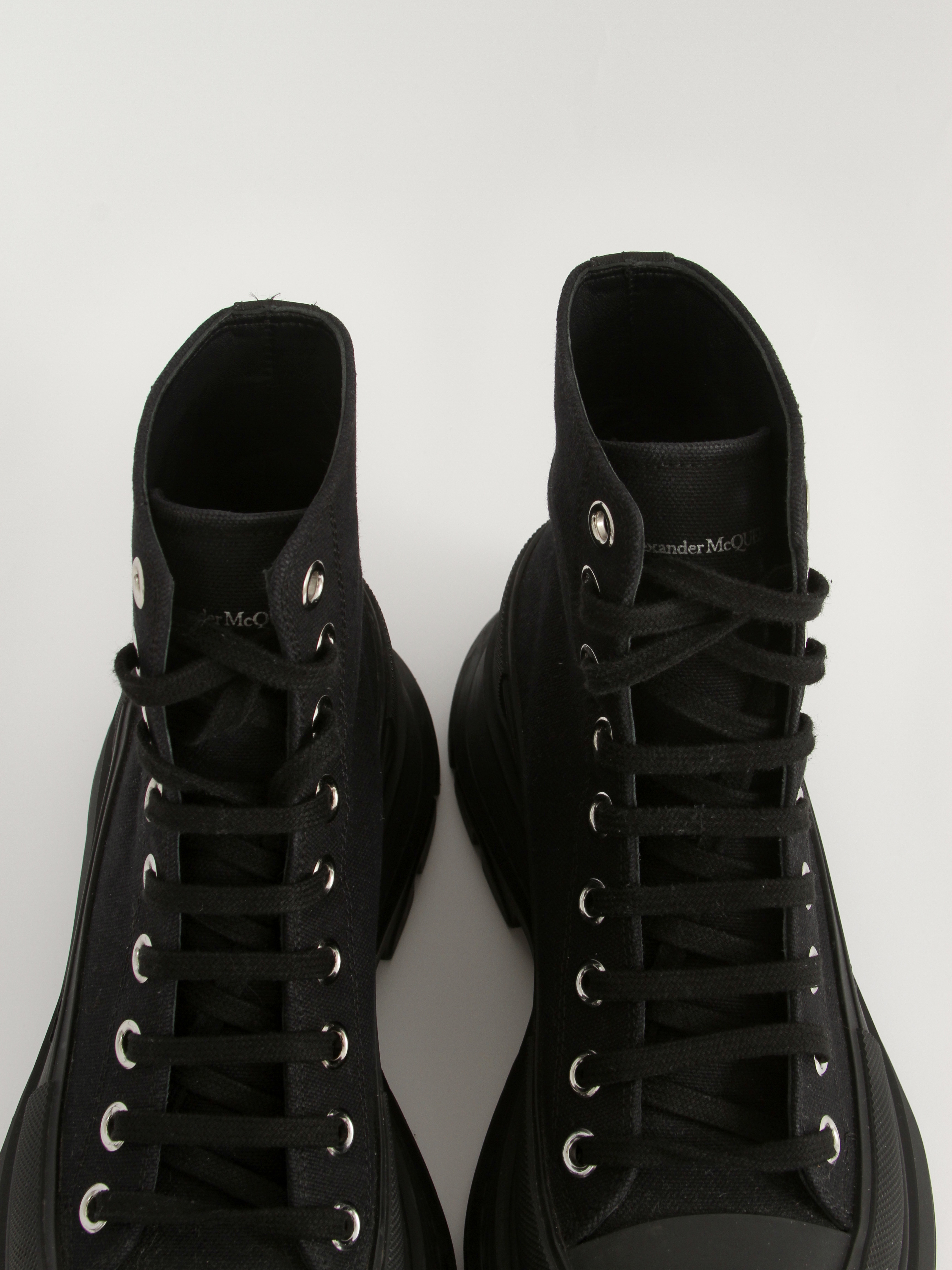 Alexander Mcqueen 40 4