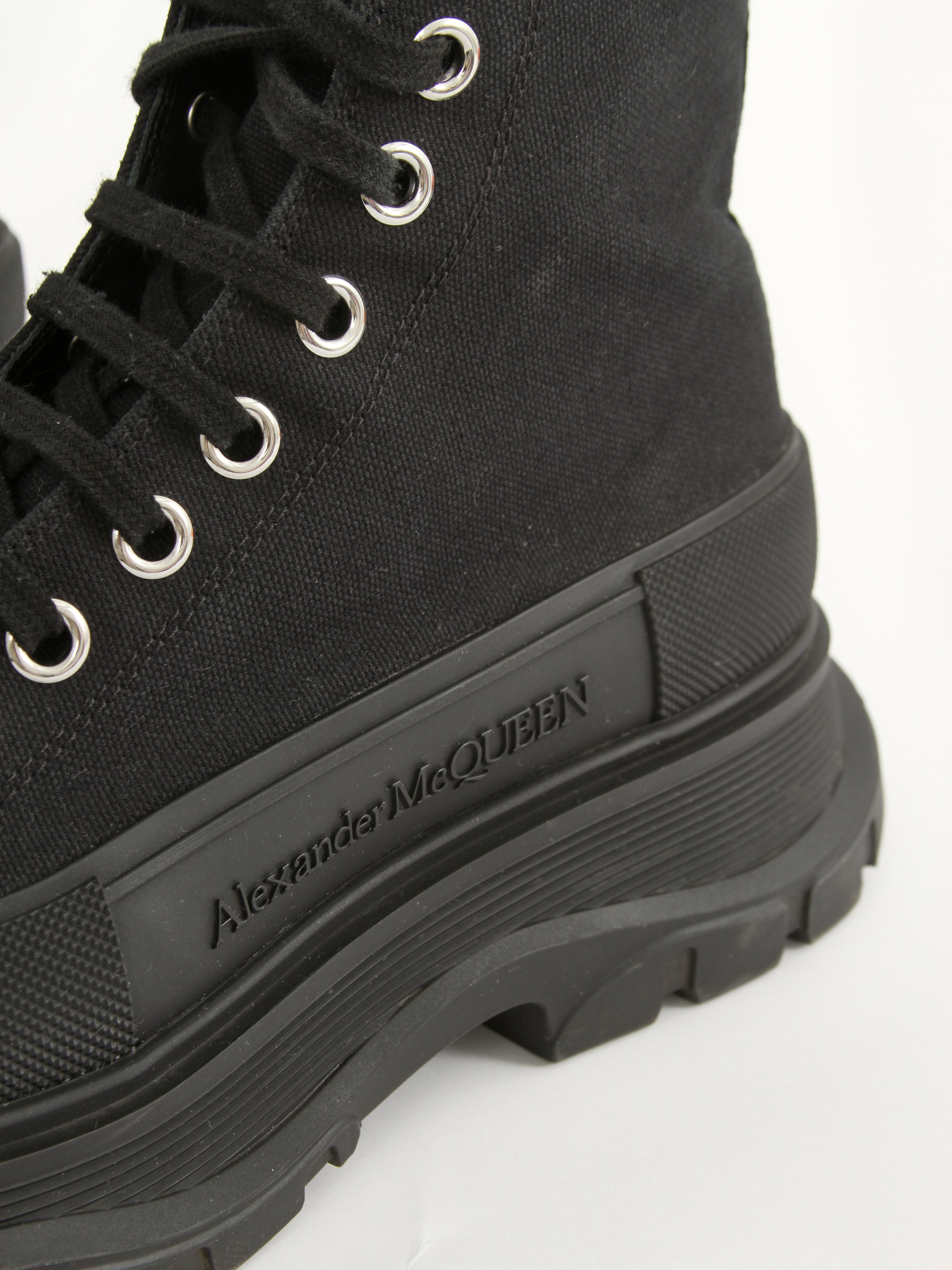 Alexander Mcqueen 40 6