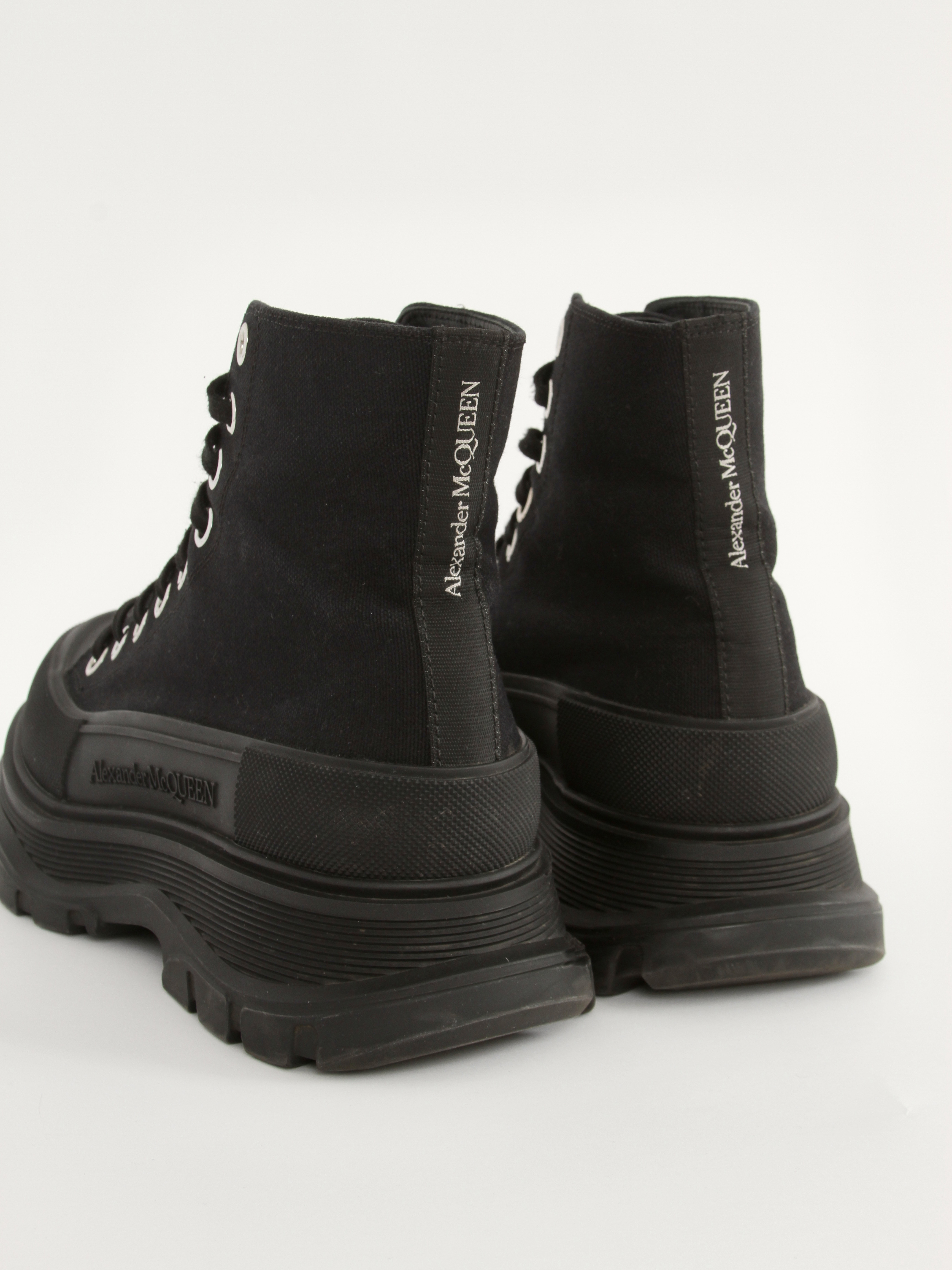 Alexander Mcqueen 40 5