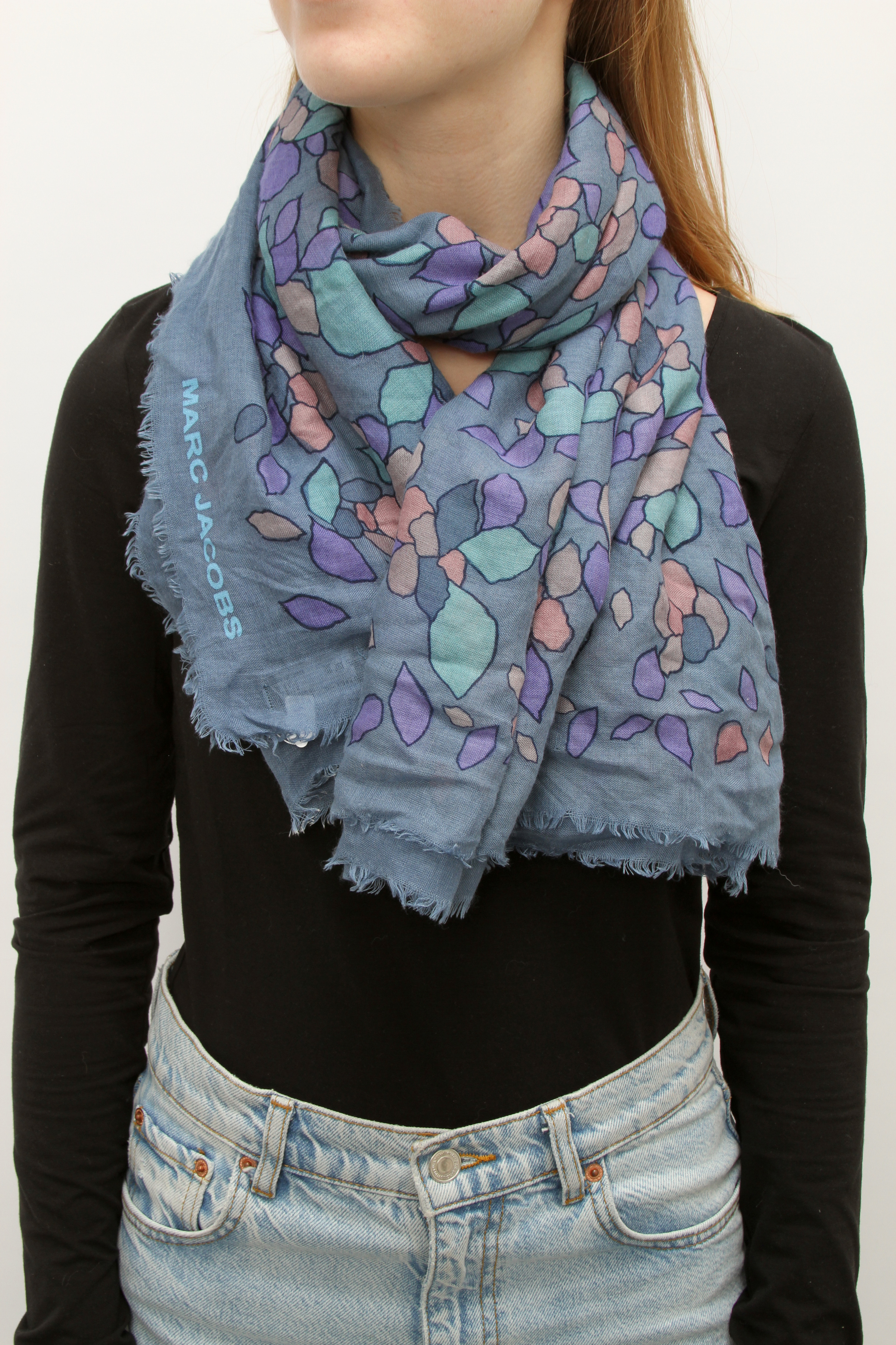 Marc Jacobs Scarf 4
