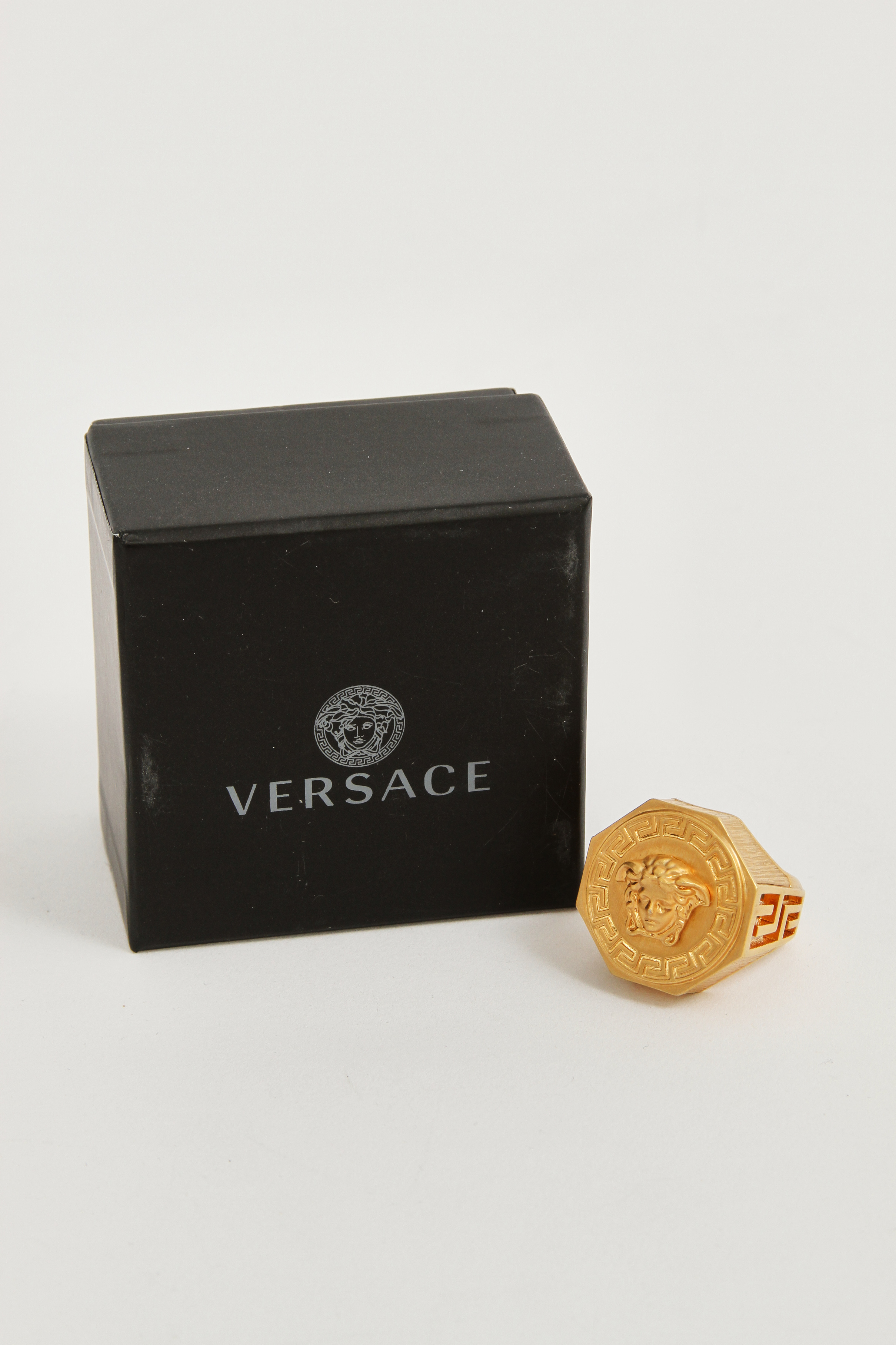 Versace Ring 3