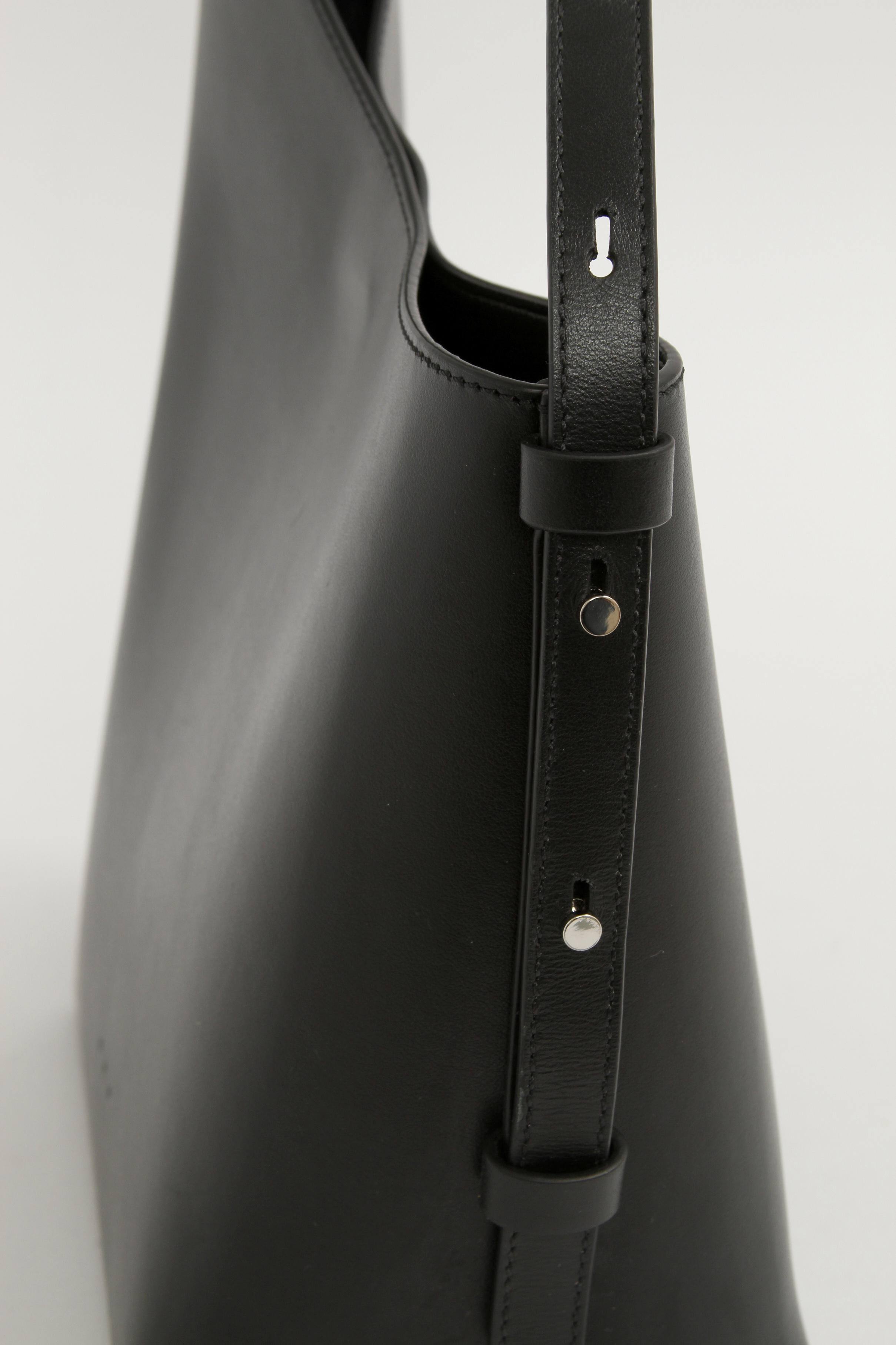 Aesther Ekme Demi Lune 4