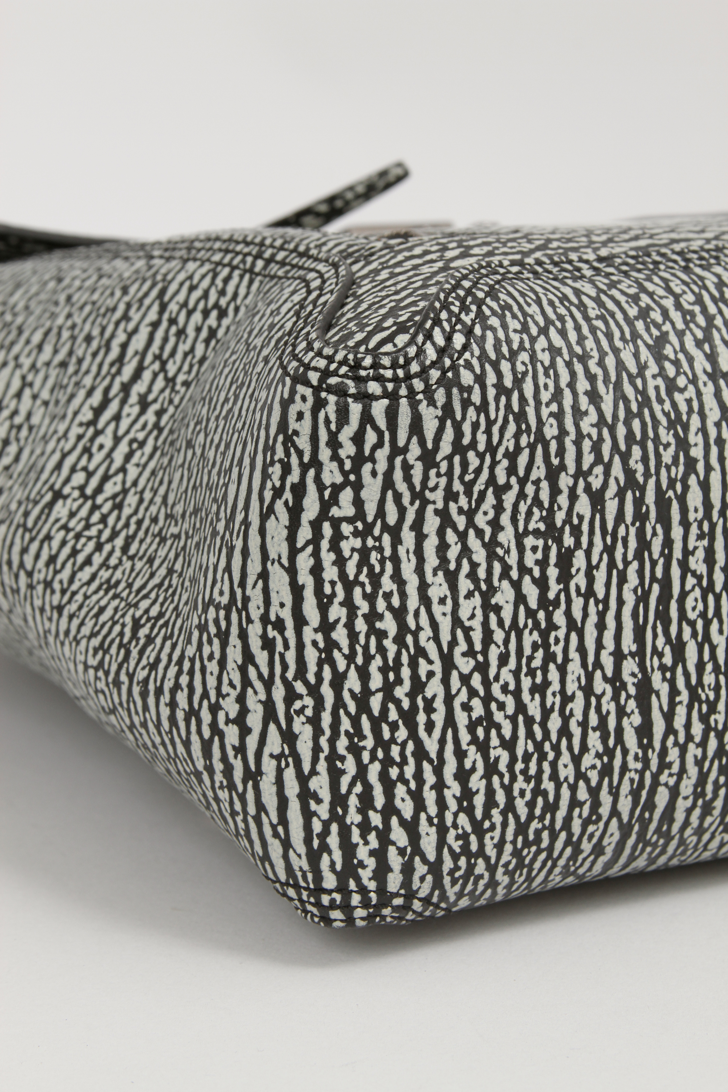 Phillip Lim Pashli 3