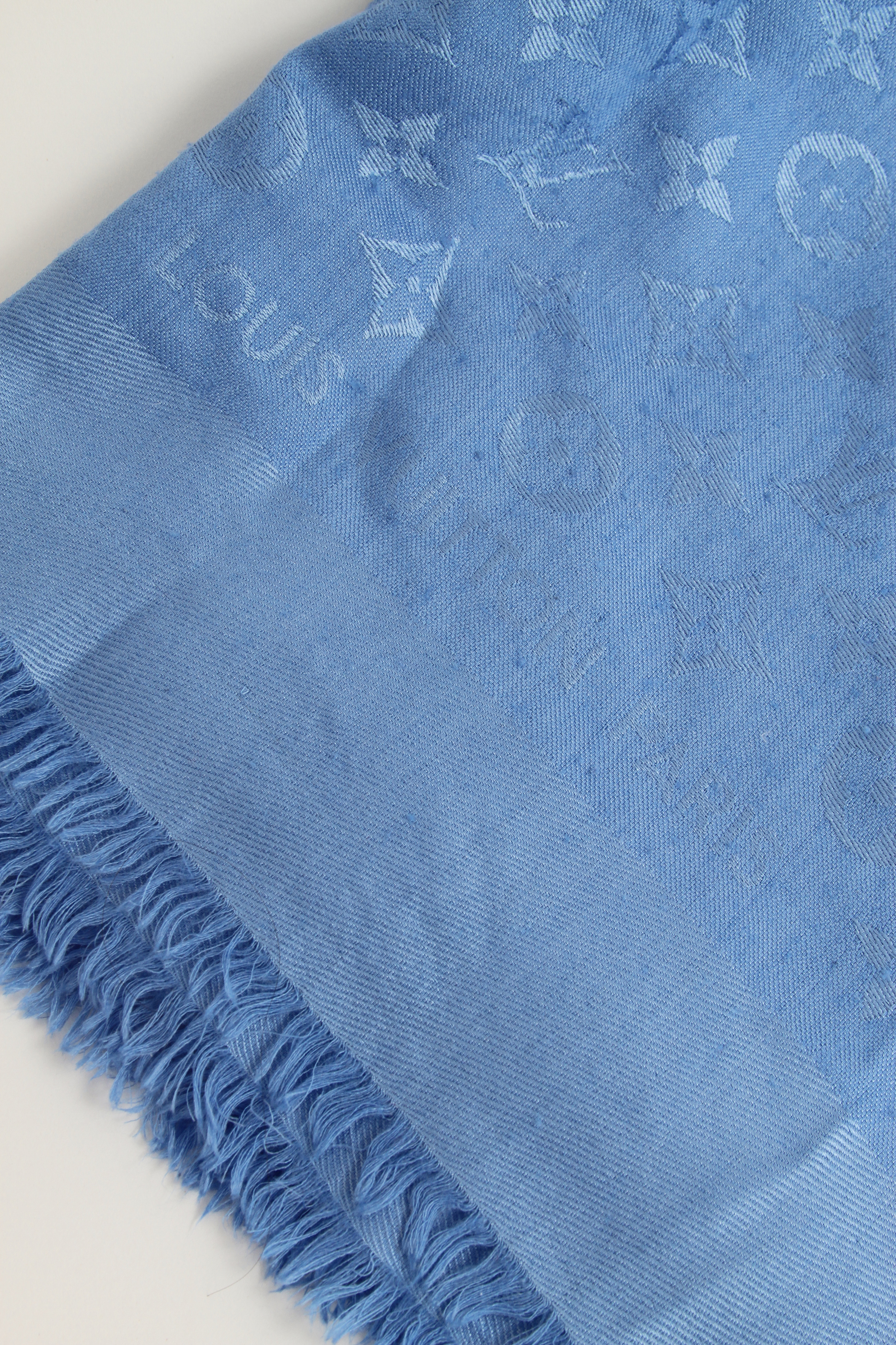 Louis Vuitton Scarf 4