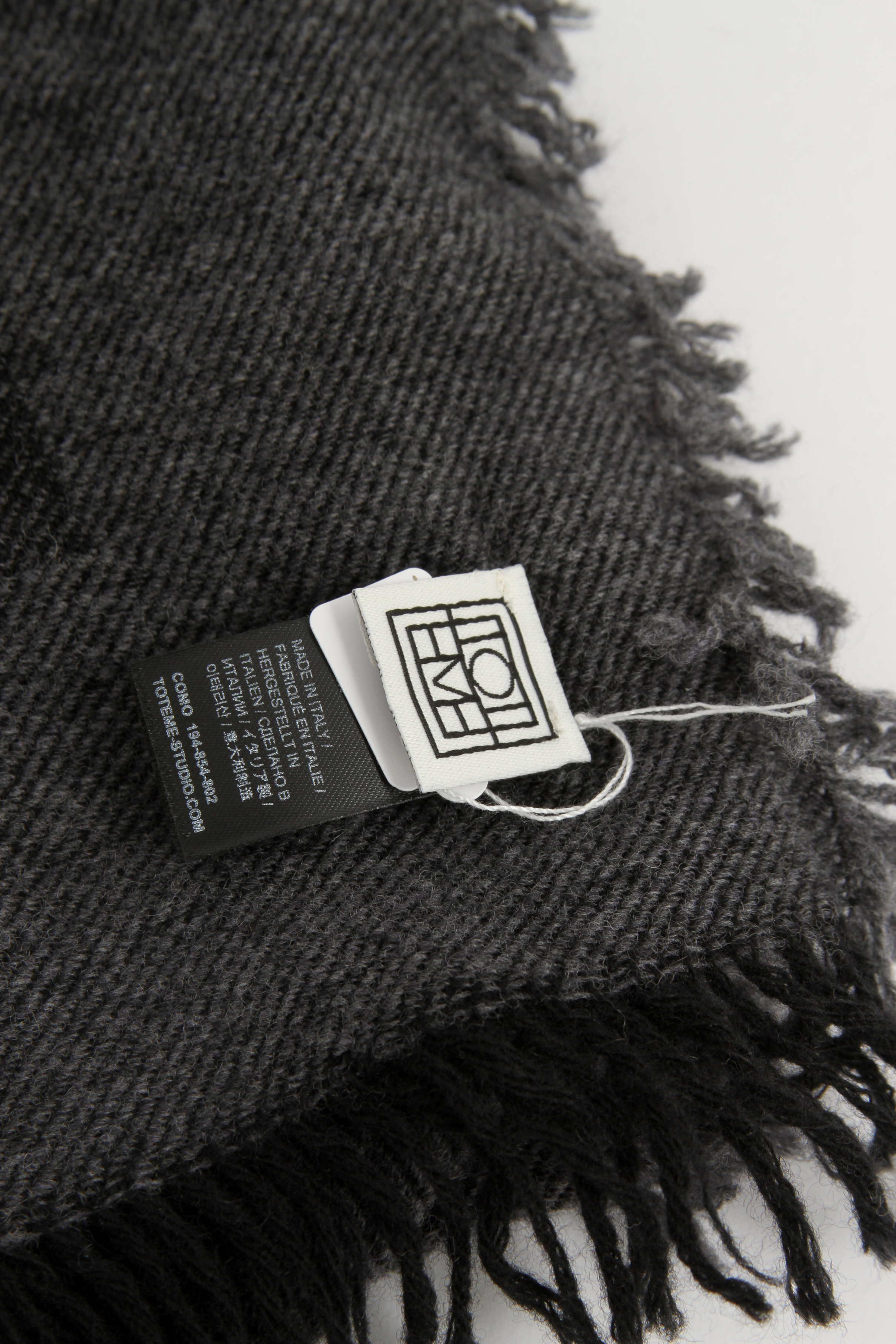 Toteme Scarf 4