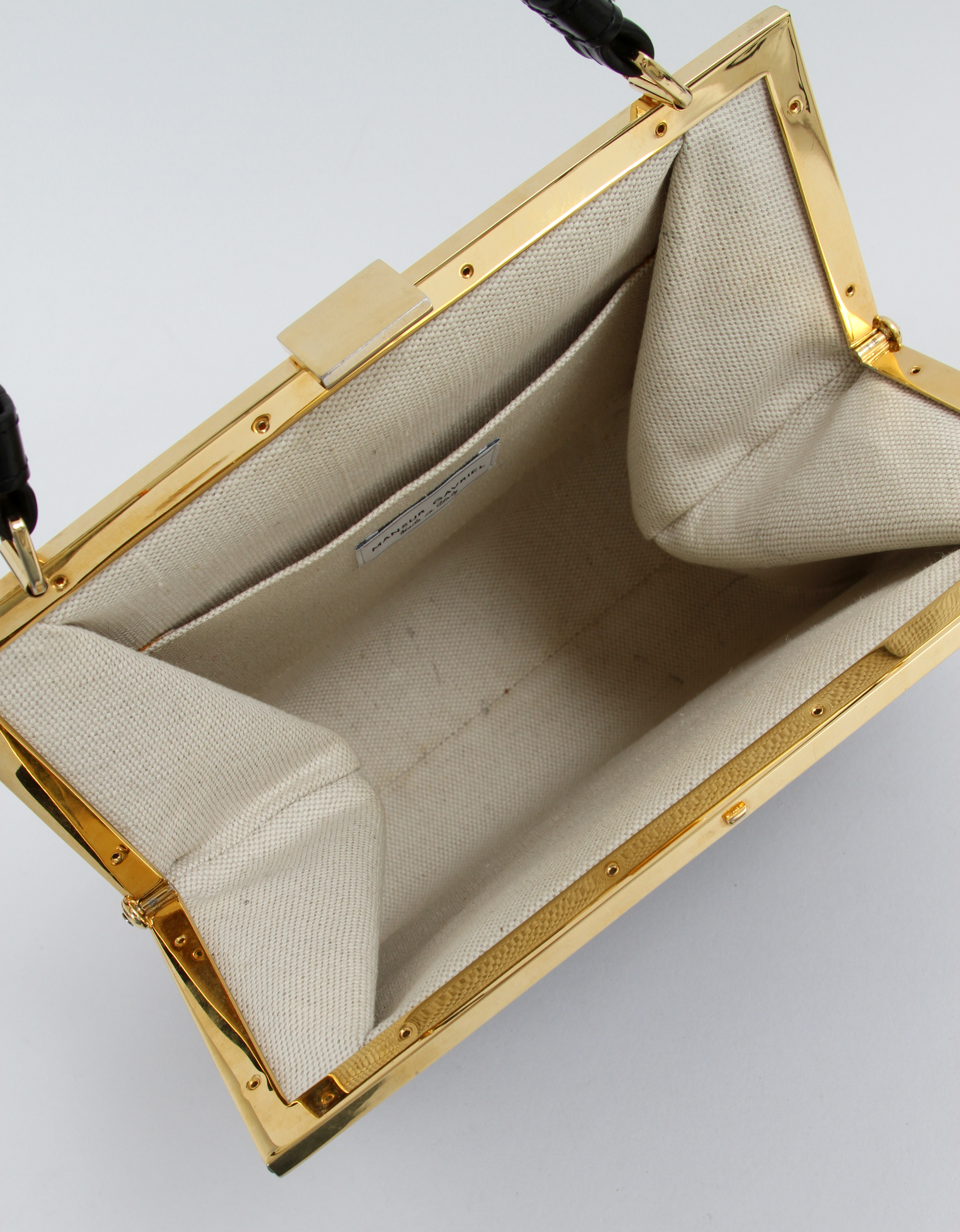 Mansur Gavriel Elegant 7