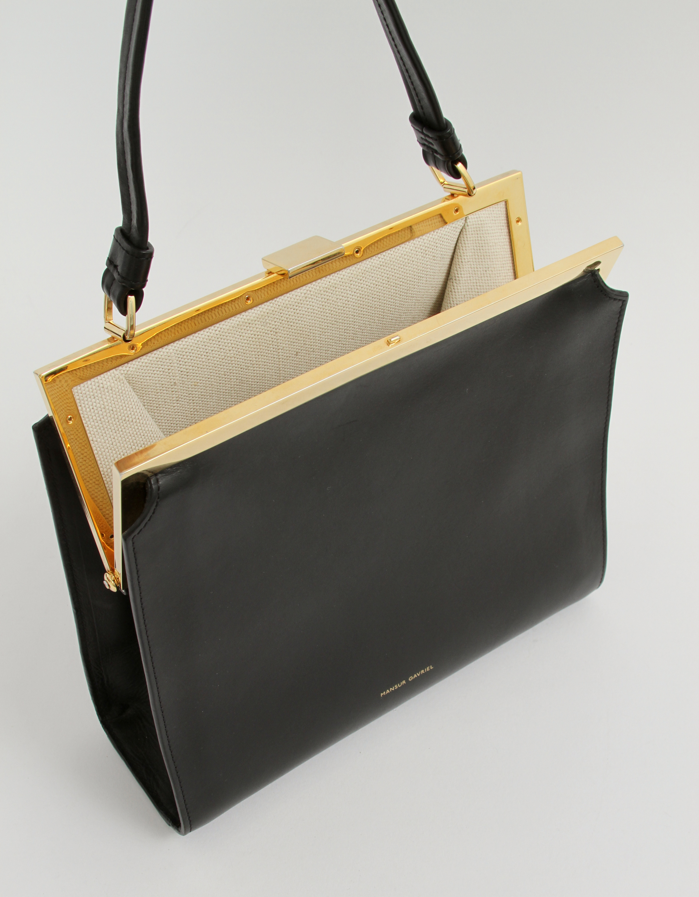 Mansur Gavriel Elegant 8