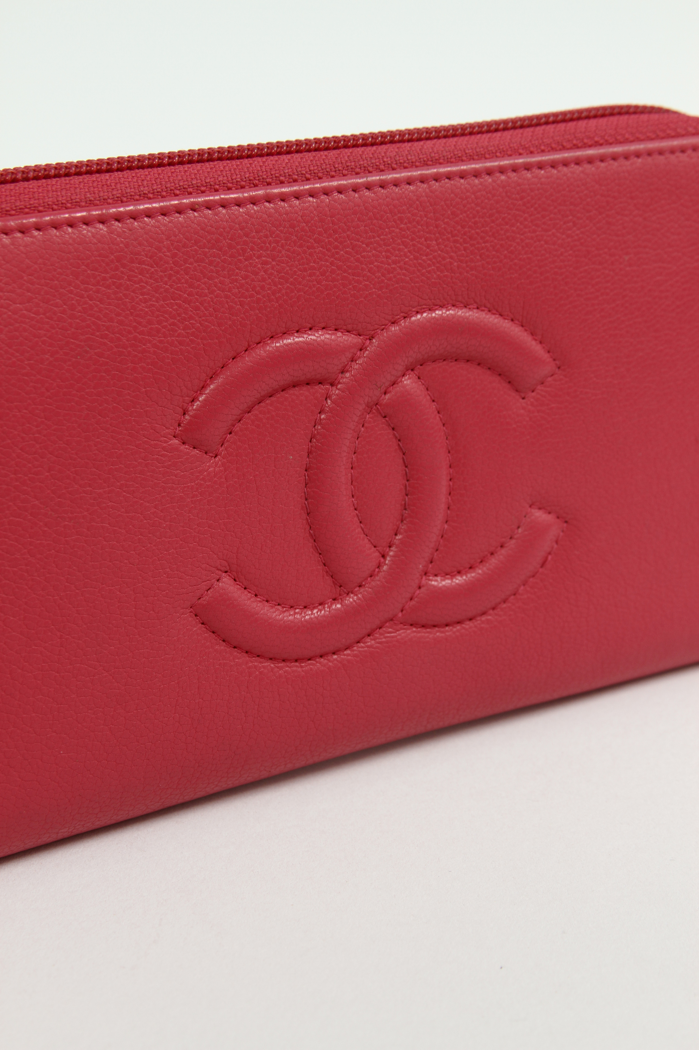 Chanel Wallet 5