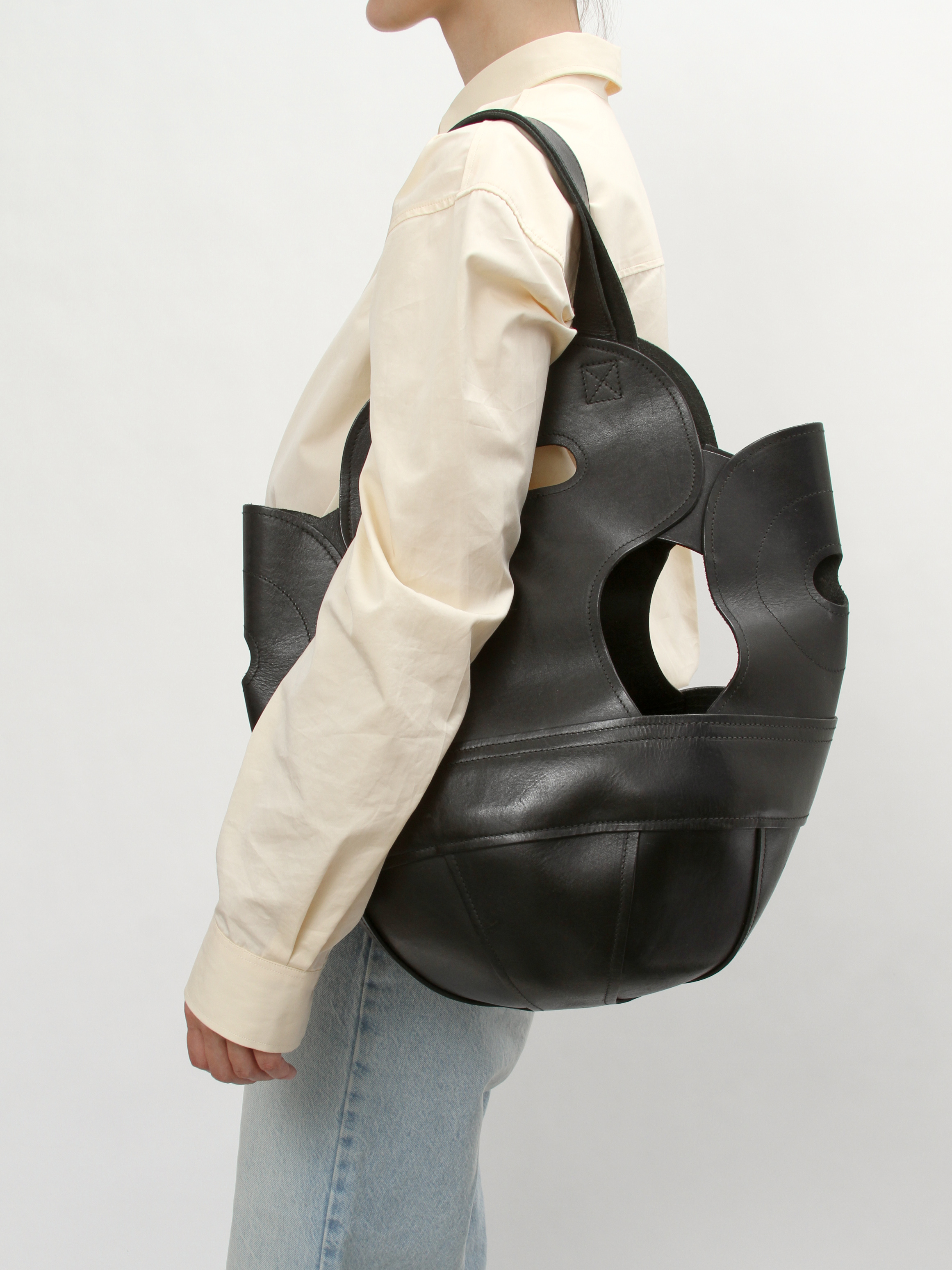 Comme Des Garcons Leather Bag 9