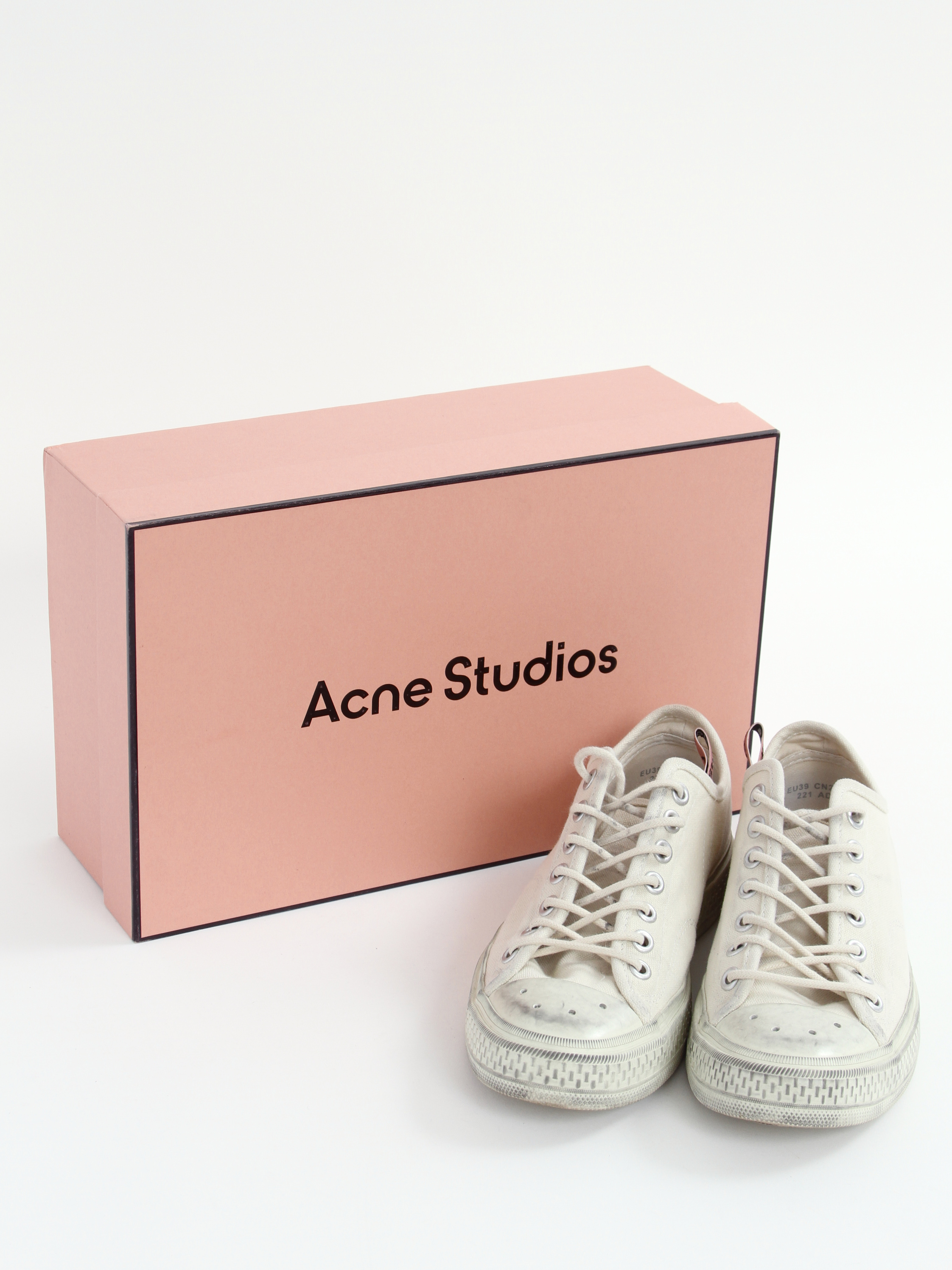 Acne Studios 39 8