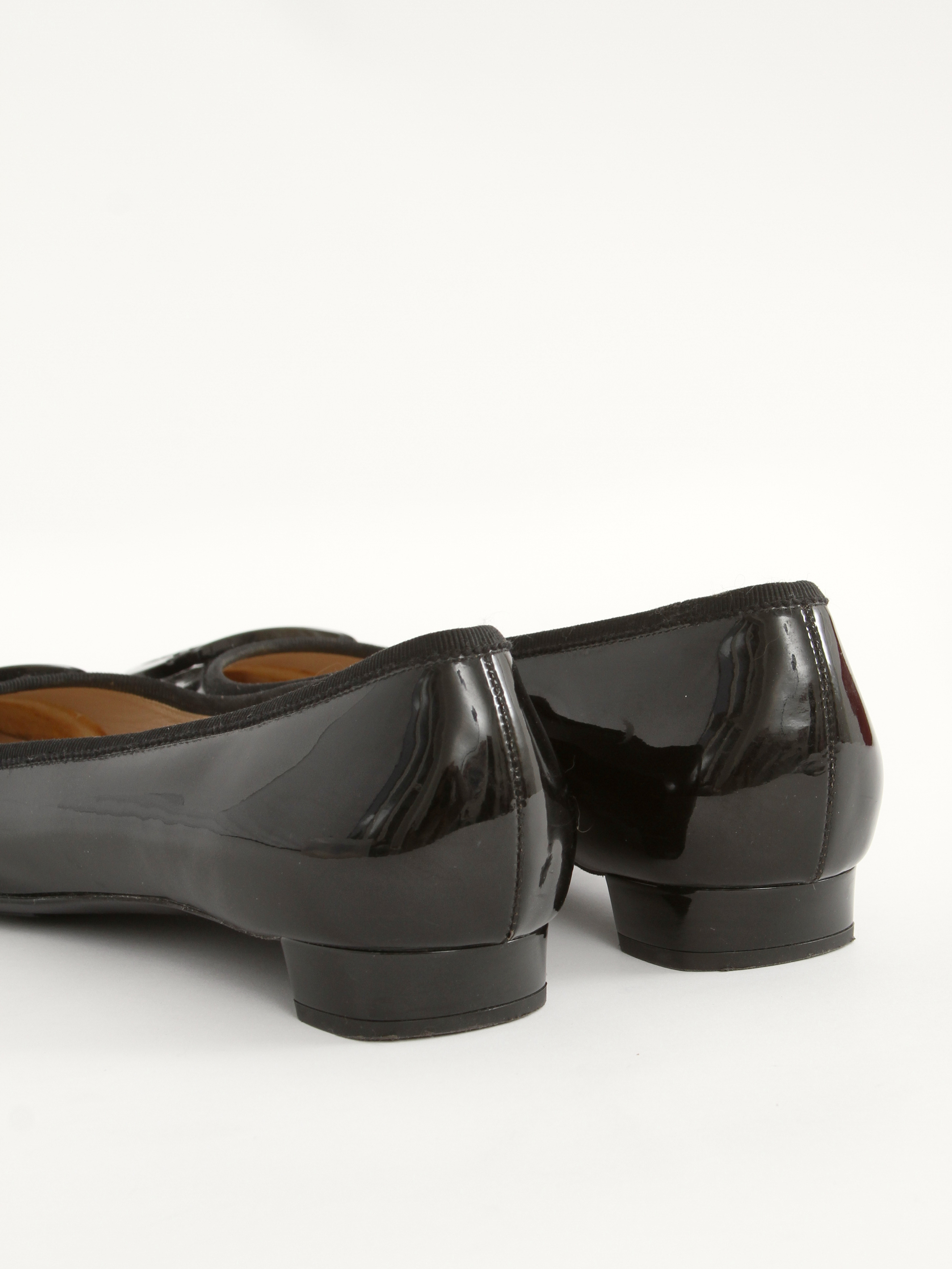 Salvatore Ferragamo Shoes 39.5 2