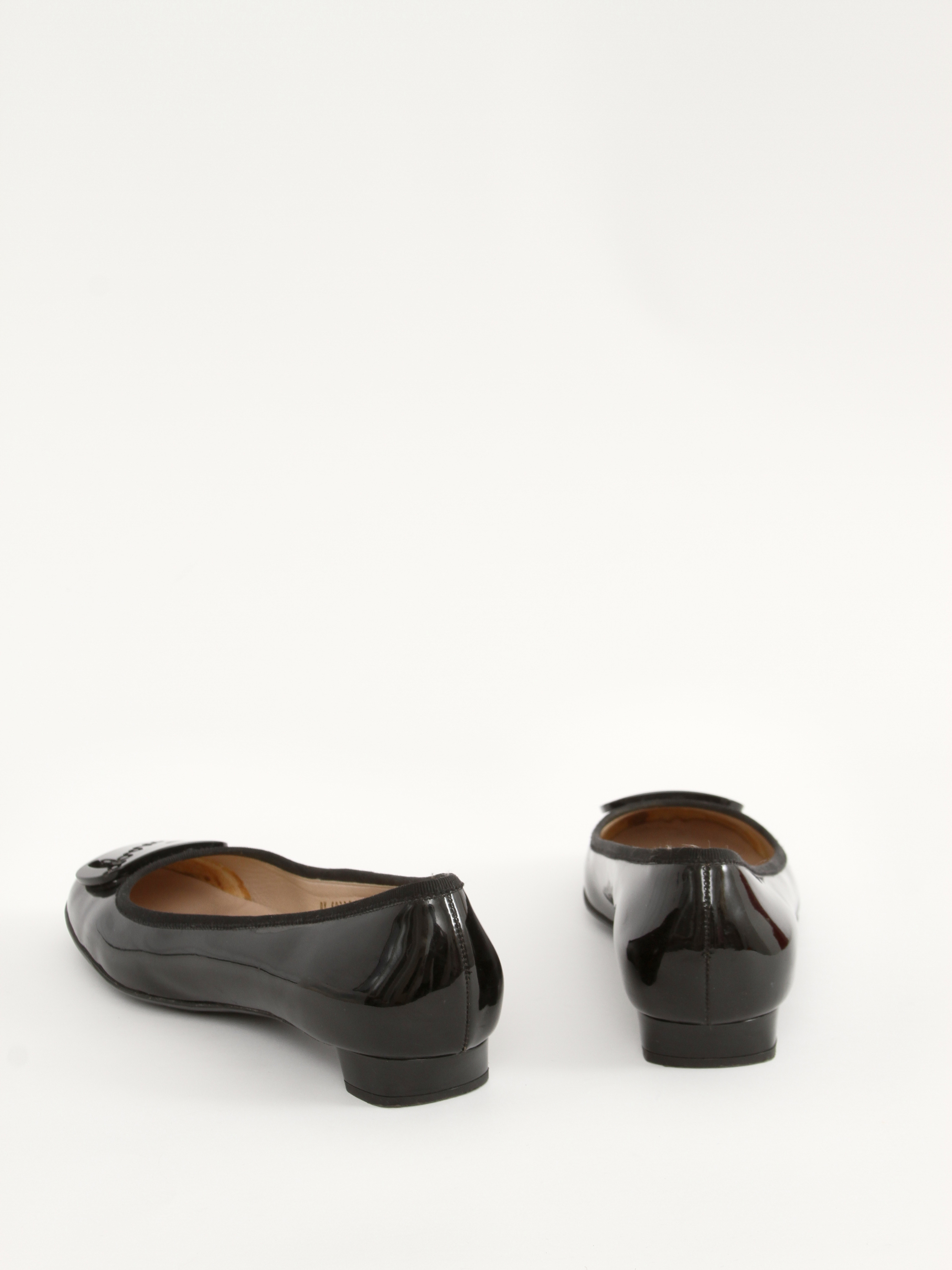 Salvatore Ferragamo Shoes 39.5 4