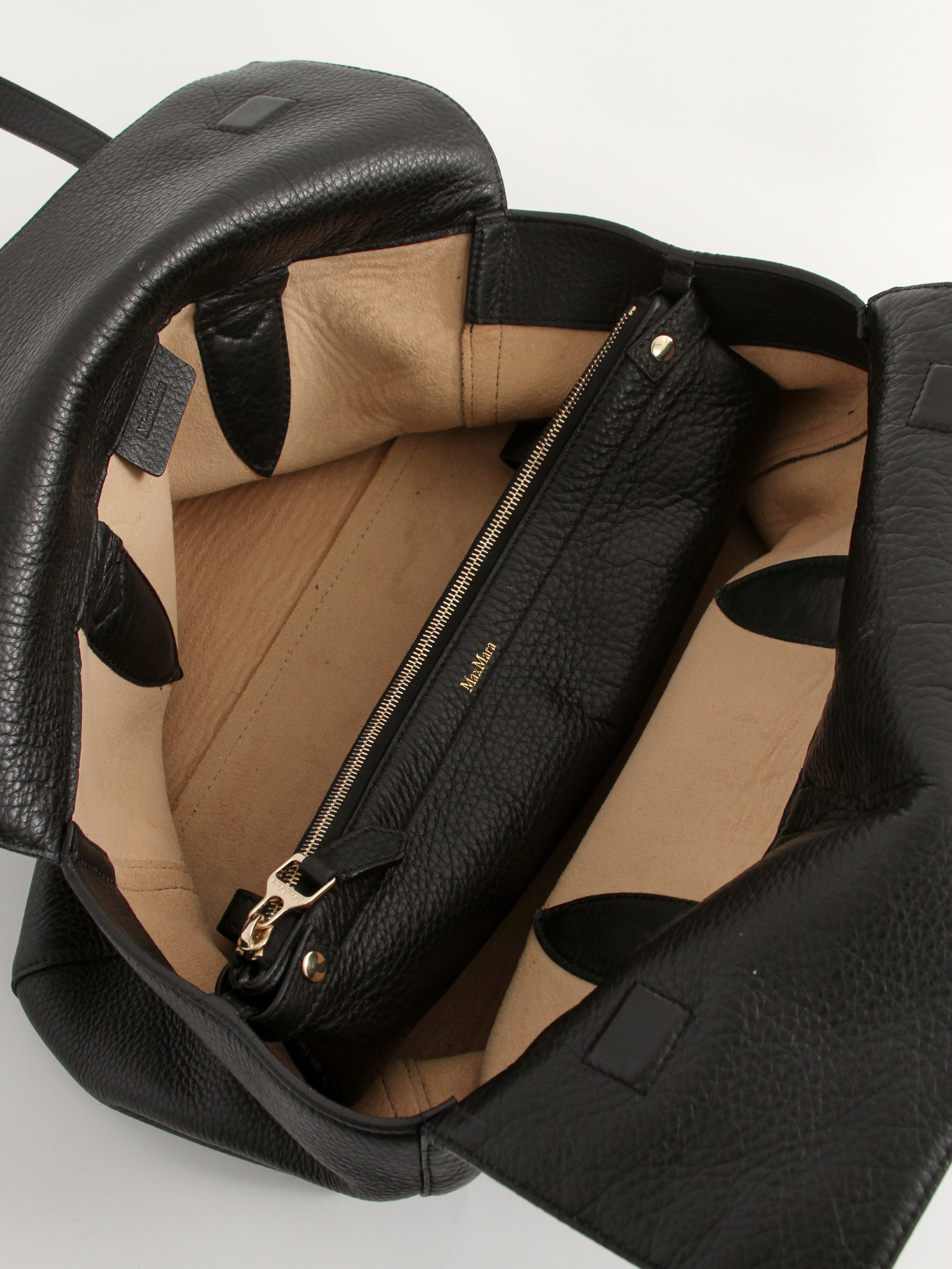 Max Mara Leather Bag  10