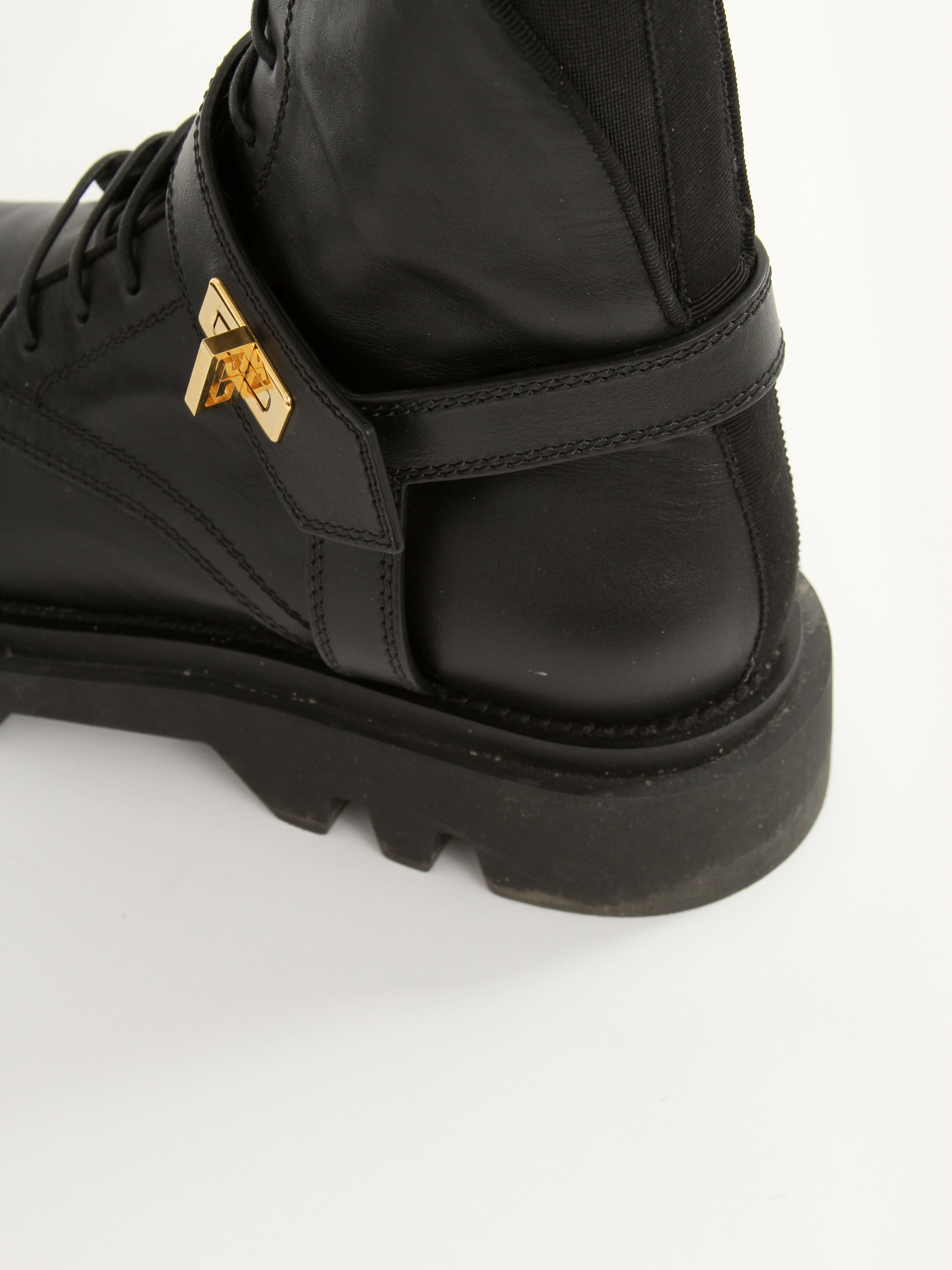 Givenchy Shoes 40 11