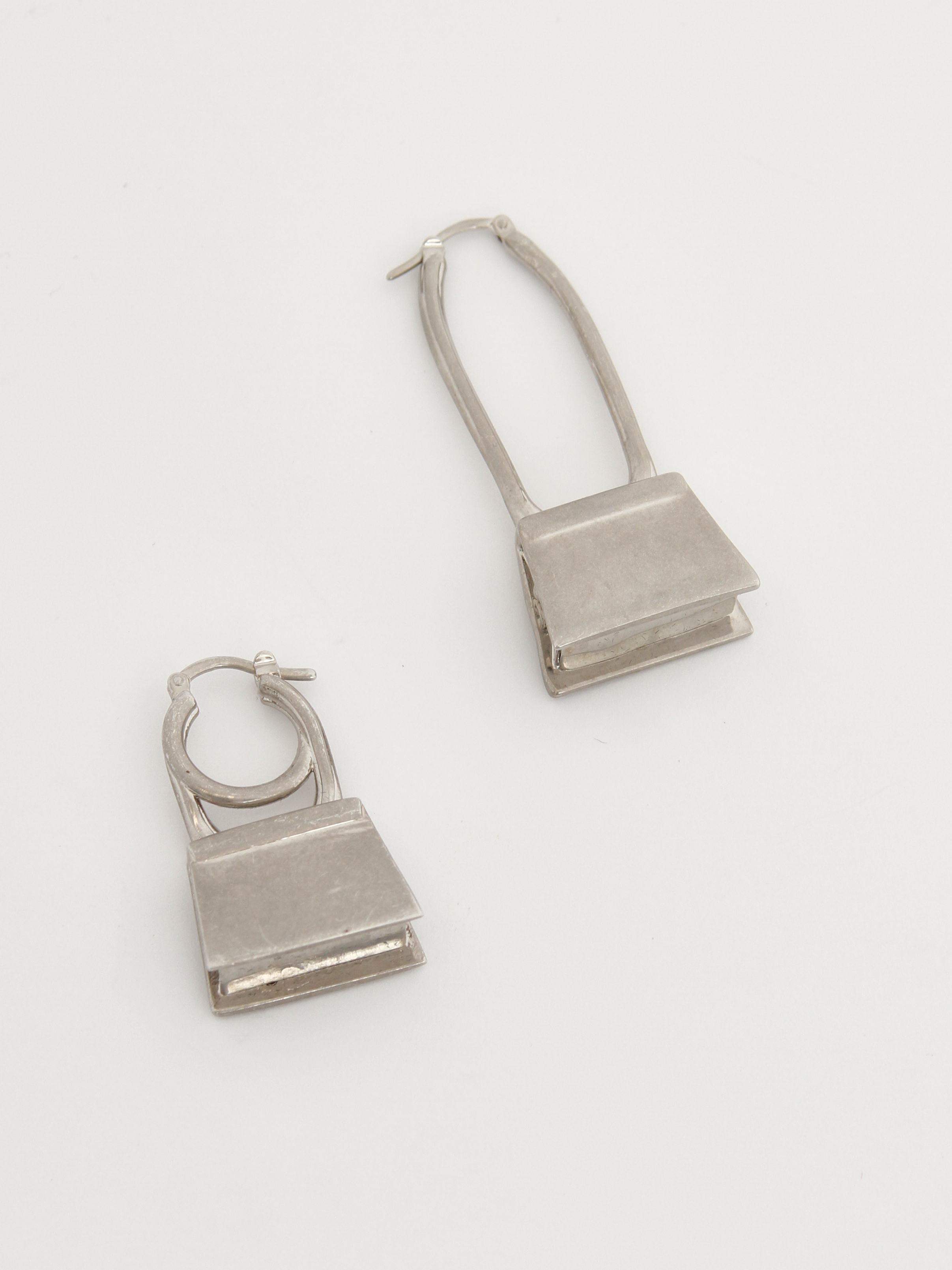 Jacquemus Earrings 1
