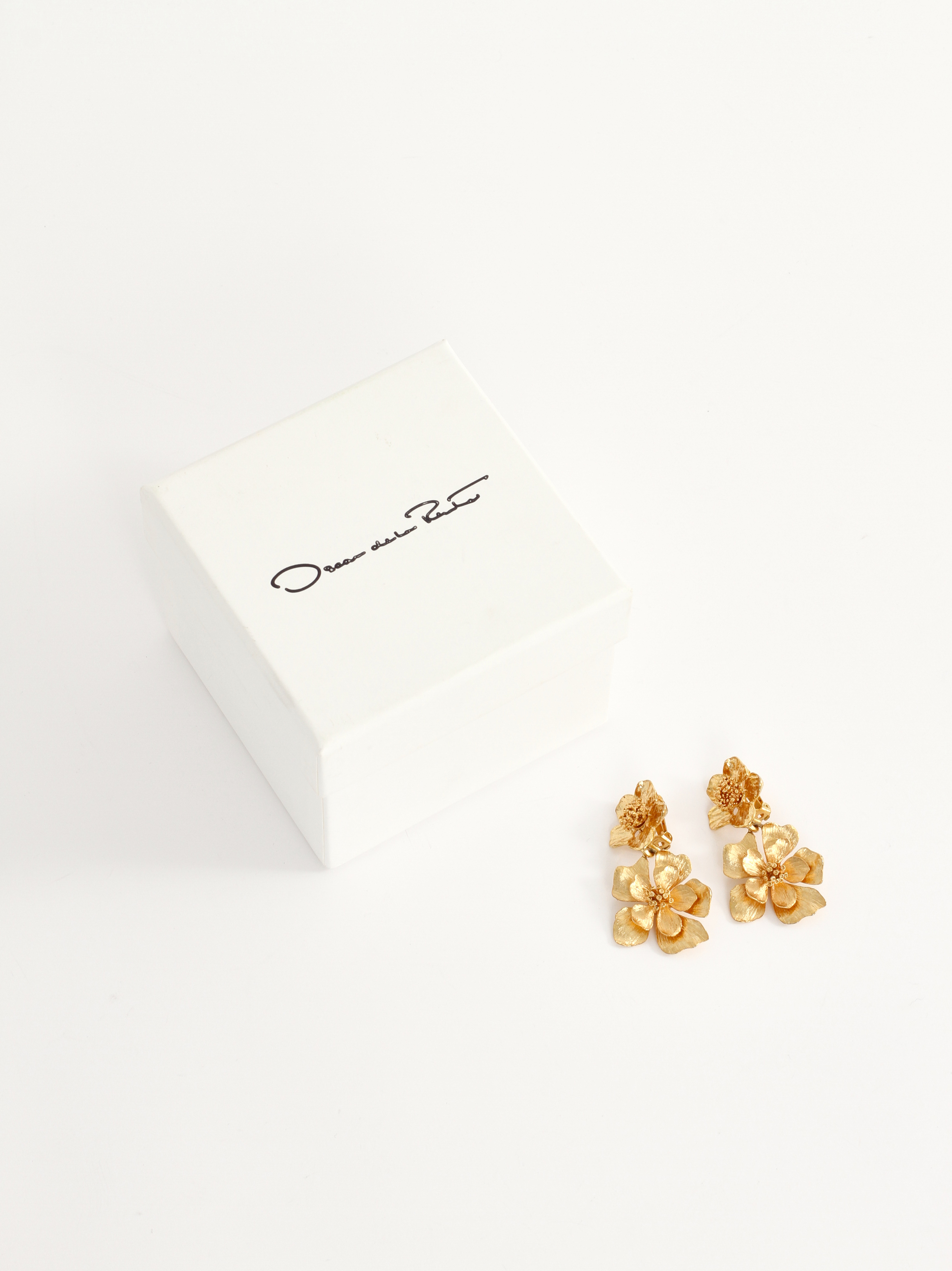 Oscar de la Renta Earrings 3