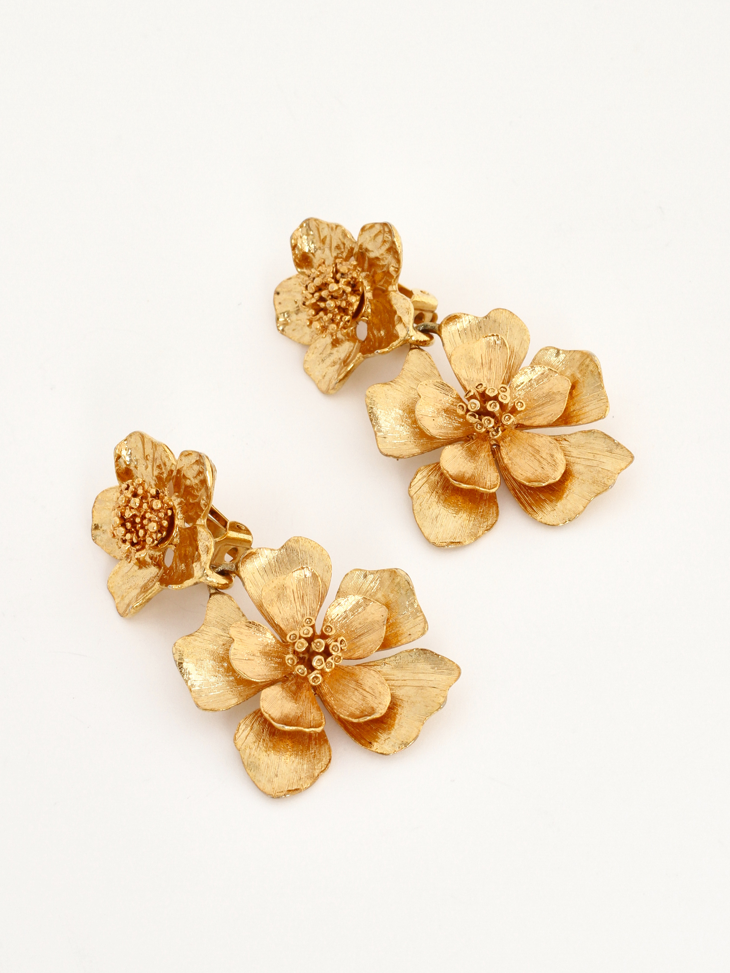 Oscar de la Renta Earrings 0