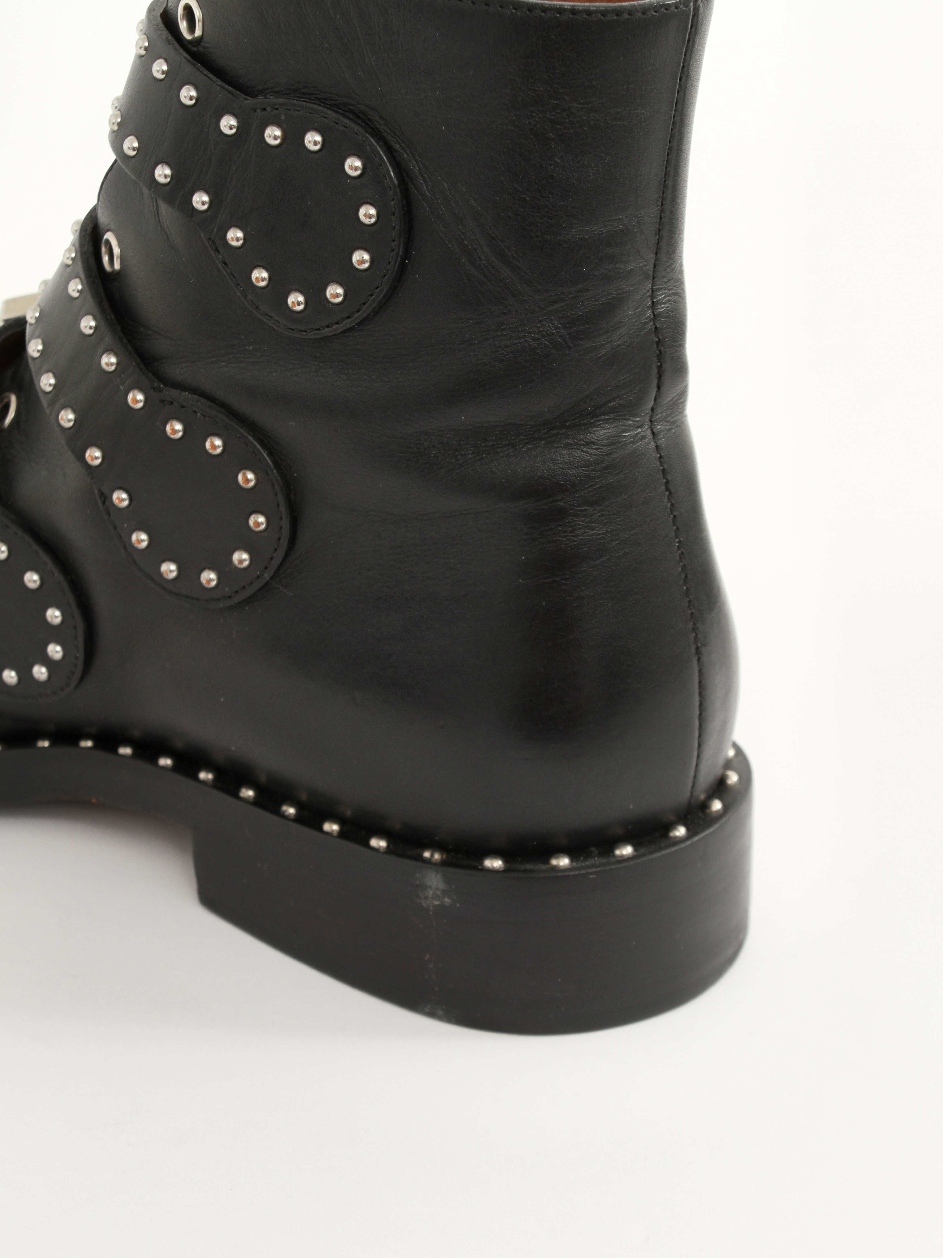 Givenchy Shoes 37 12