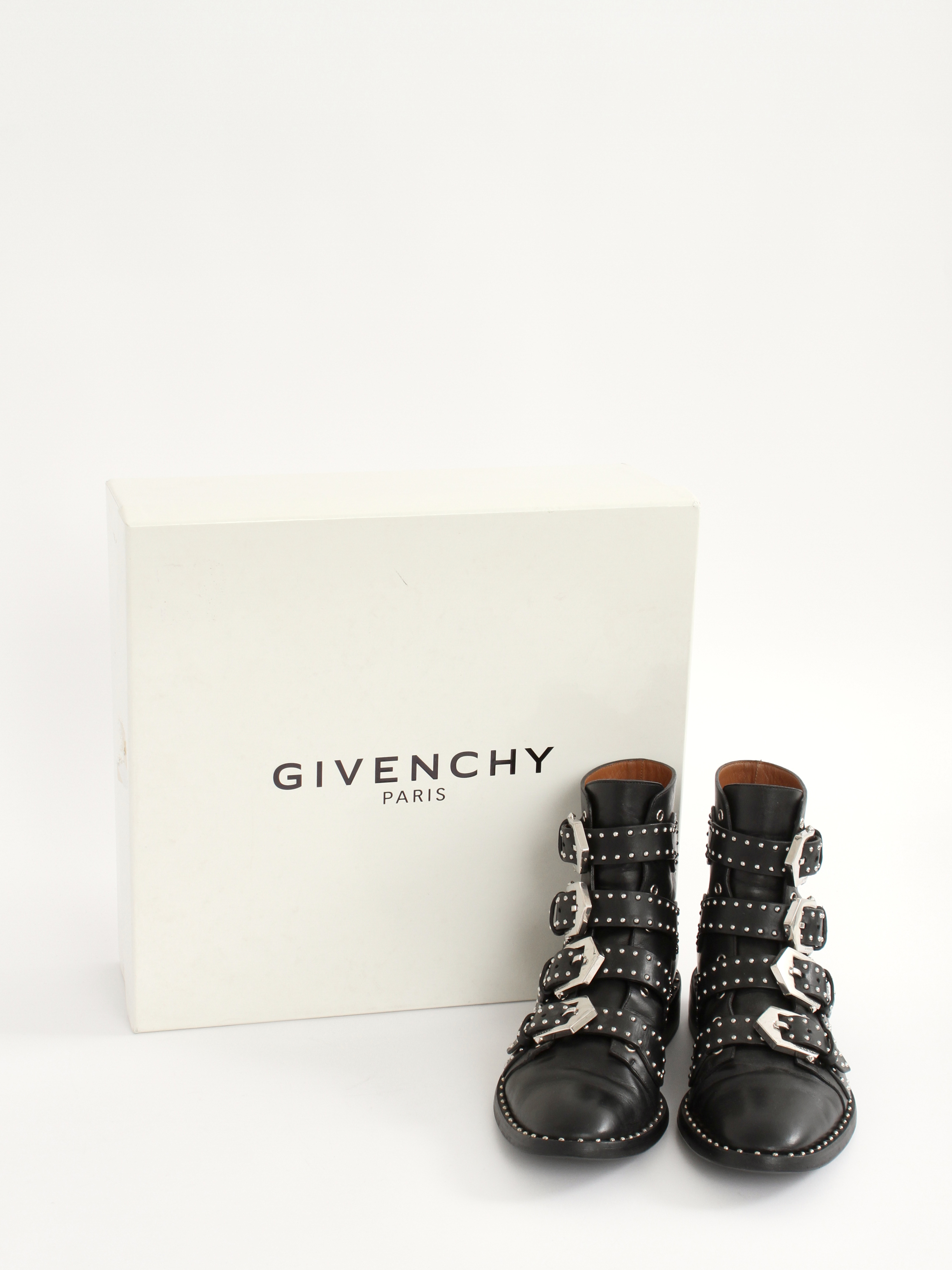 Givenchy Shoes 37 8