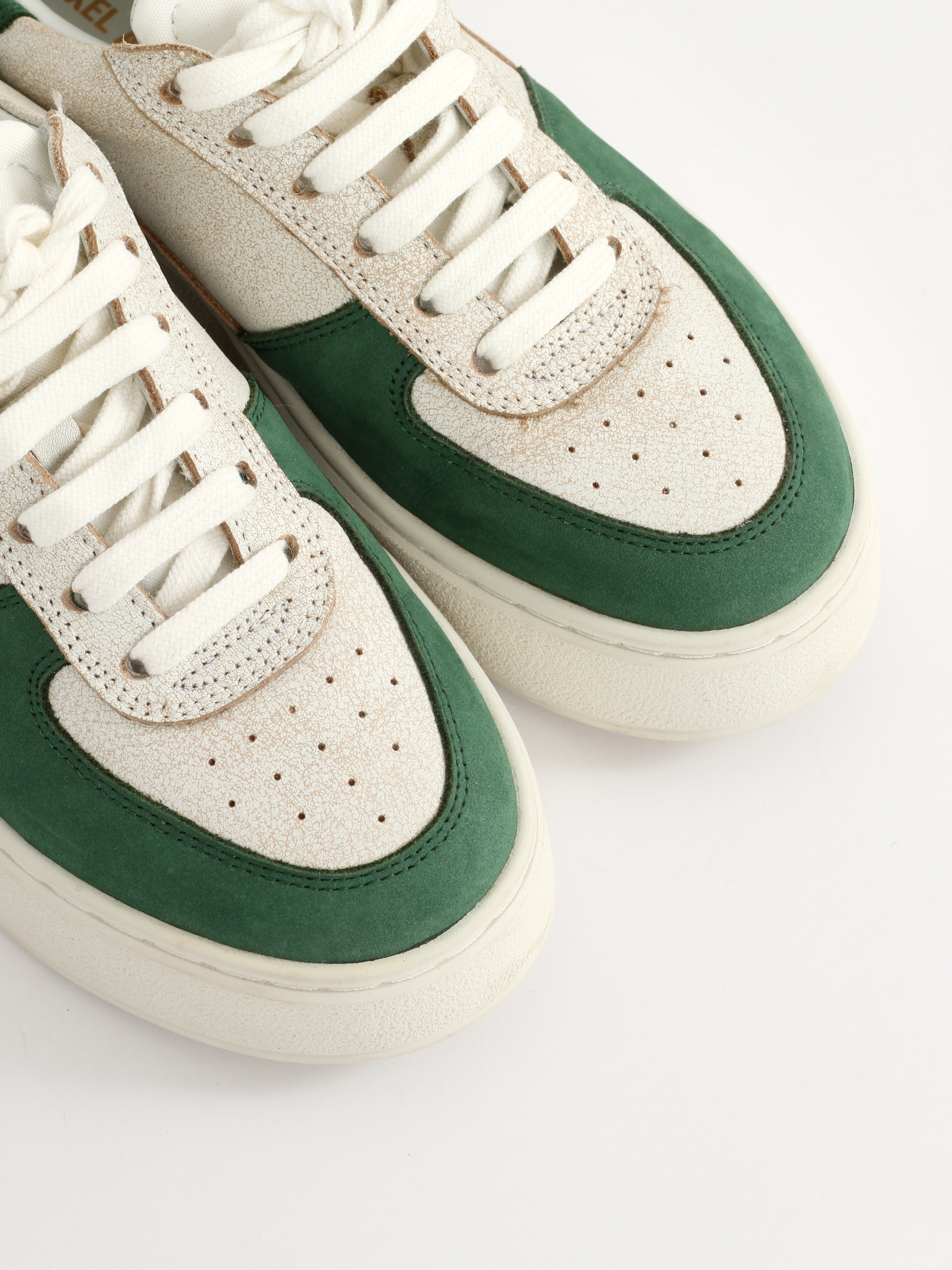 Axel Arigato Shoes 36 12