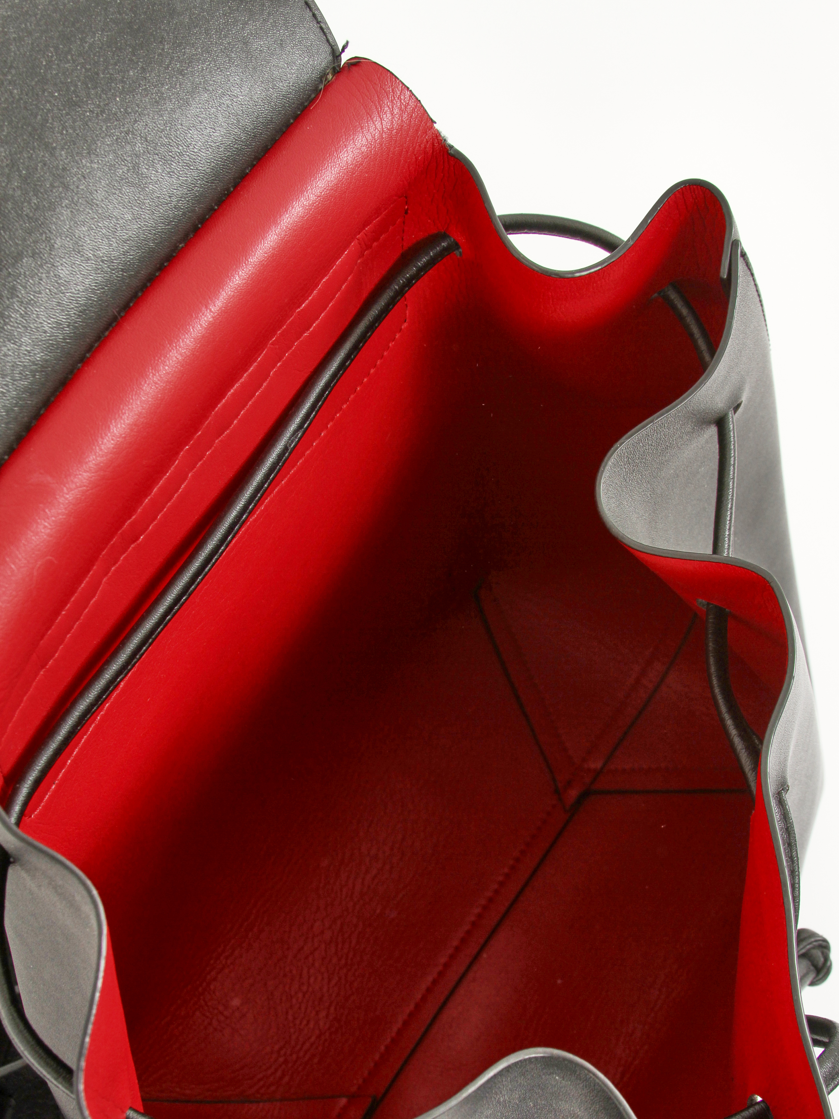 Mansur Gavriel Leather Bag  9