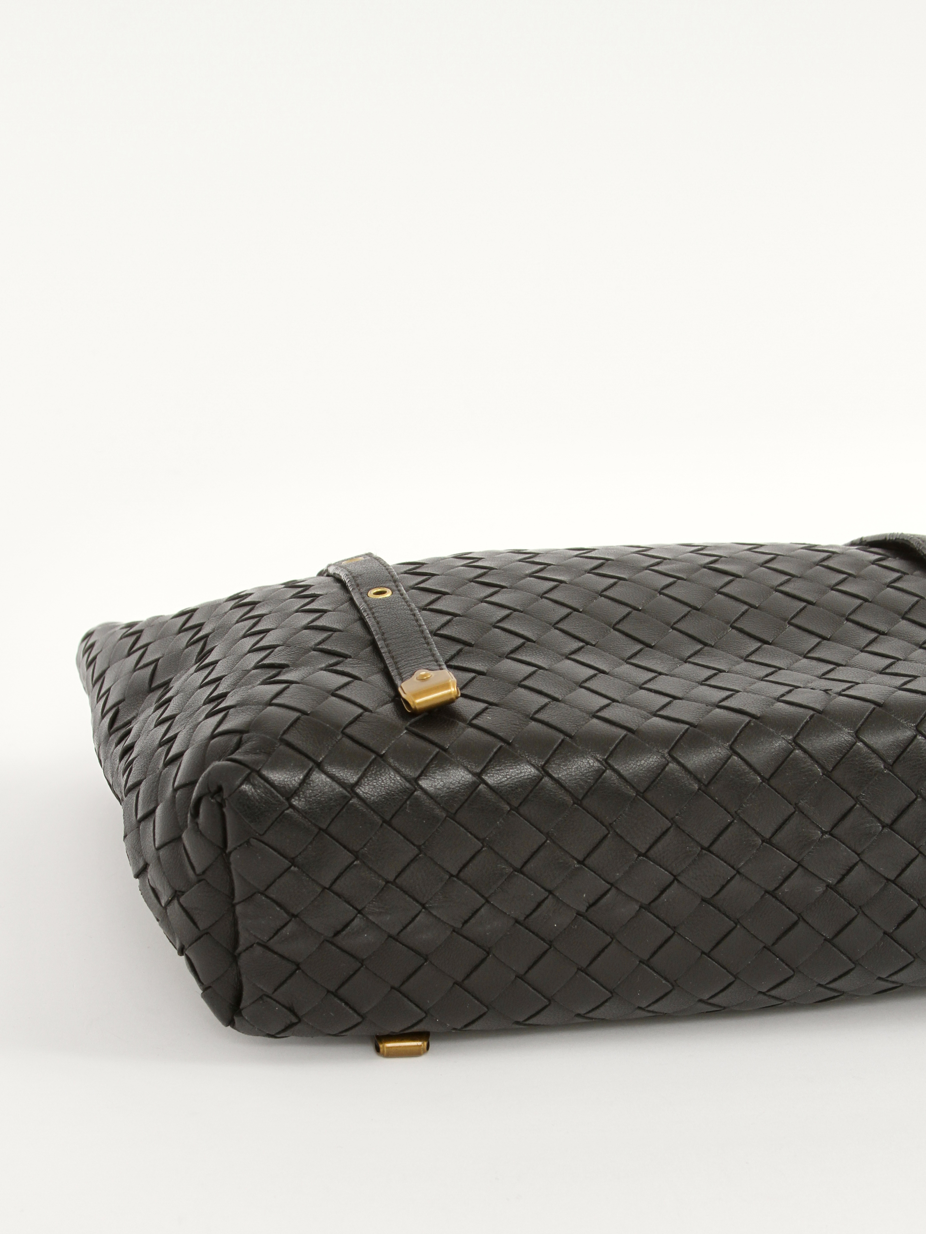 Bottega Veneta Leather Bag  5