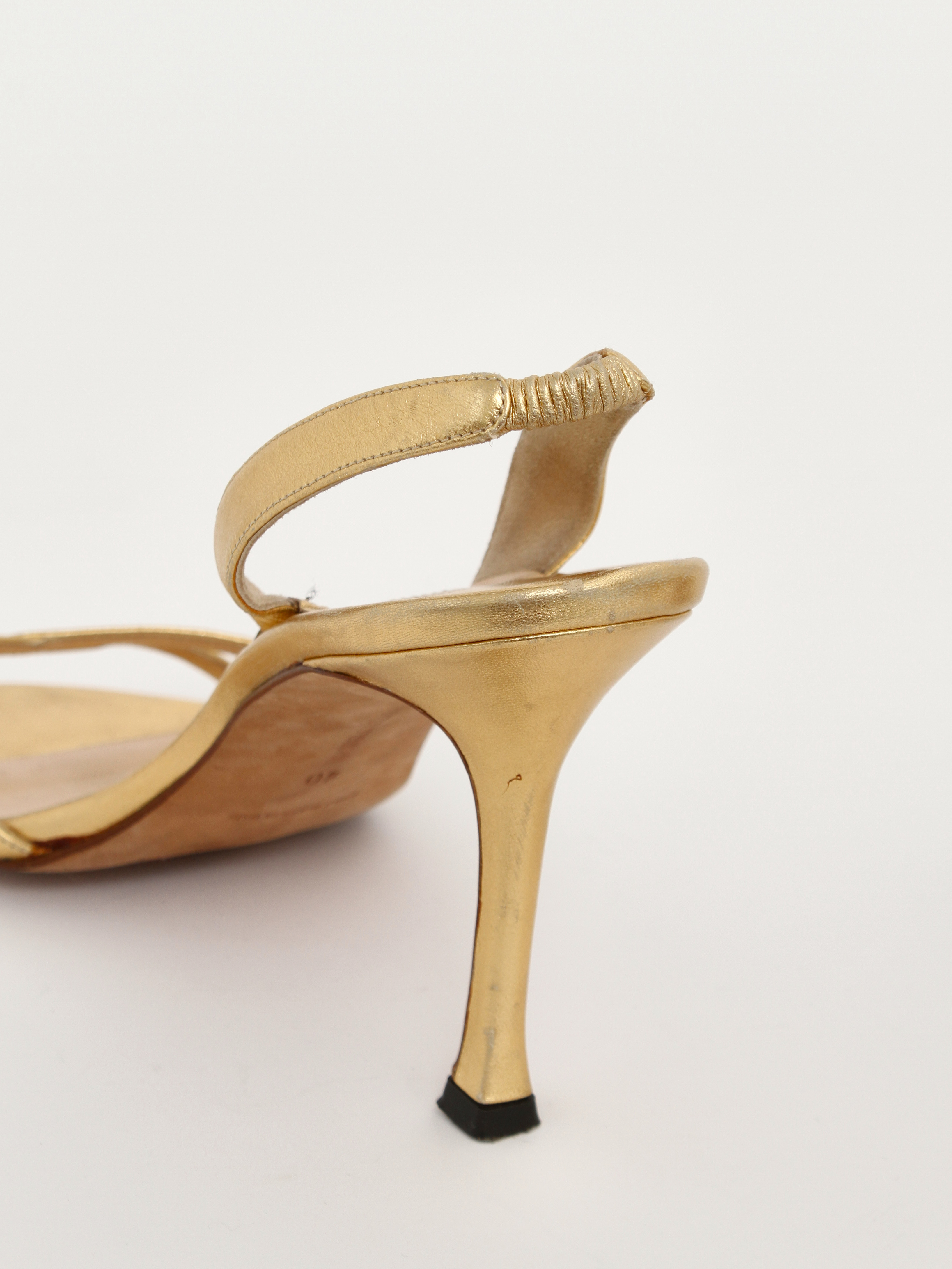 Manolo Blahnik Shoes 40 9