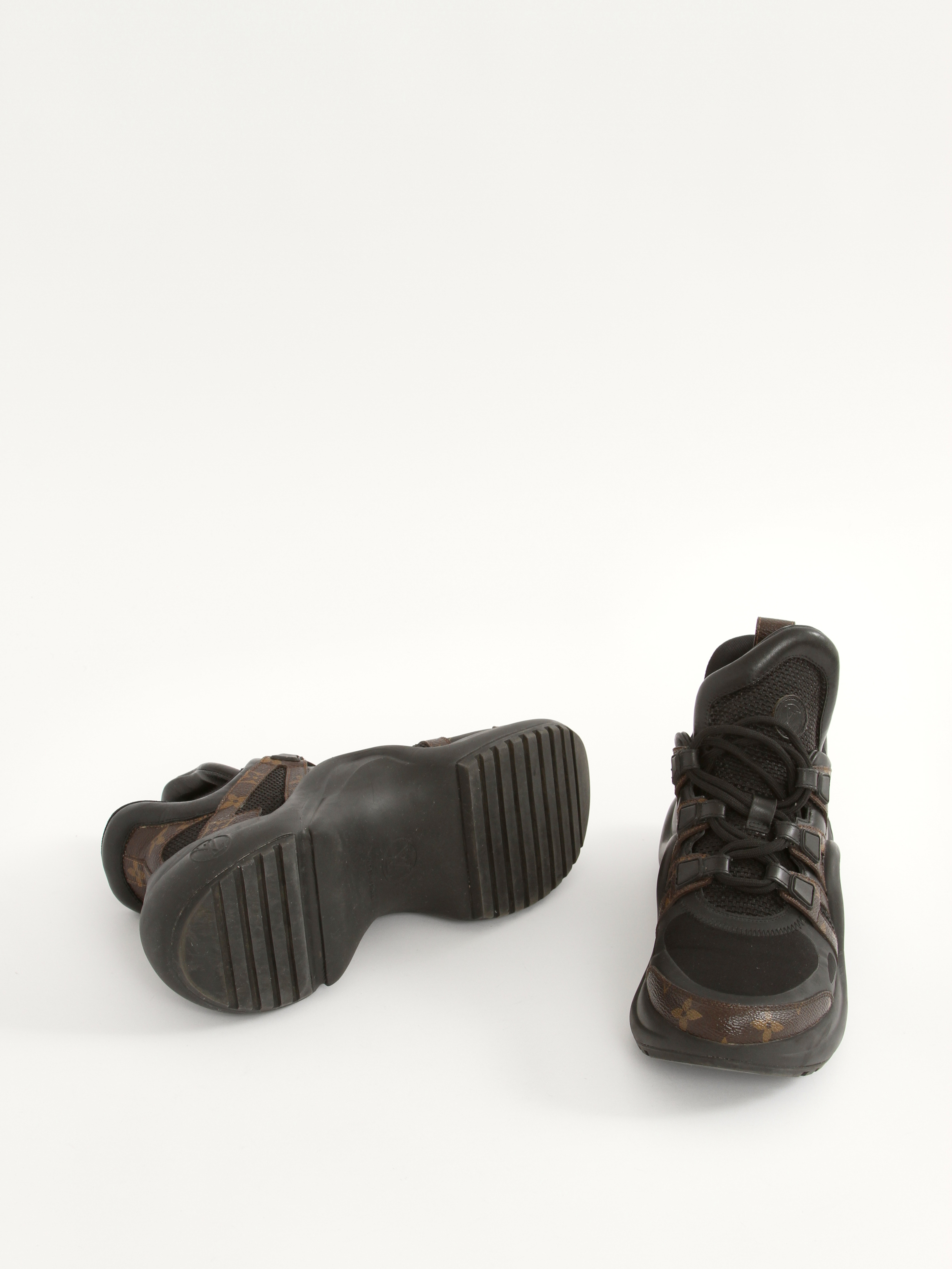 Louis Vuitton Shoes 38.5 10