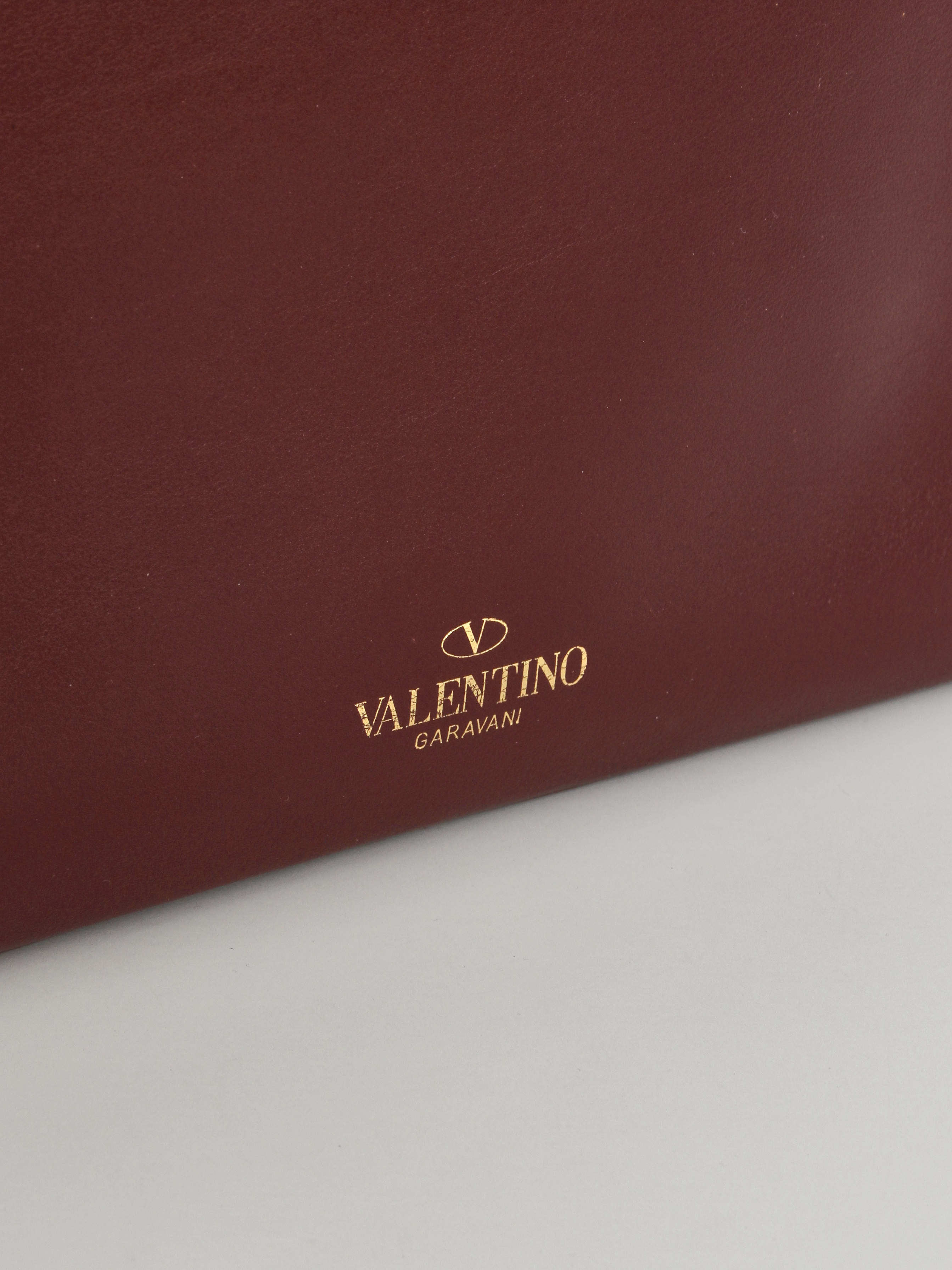 Valentino Mime  4