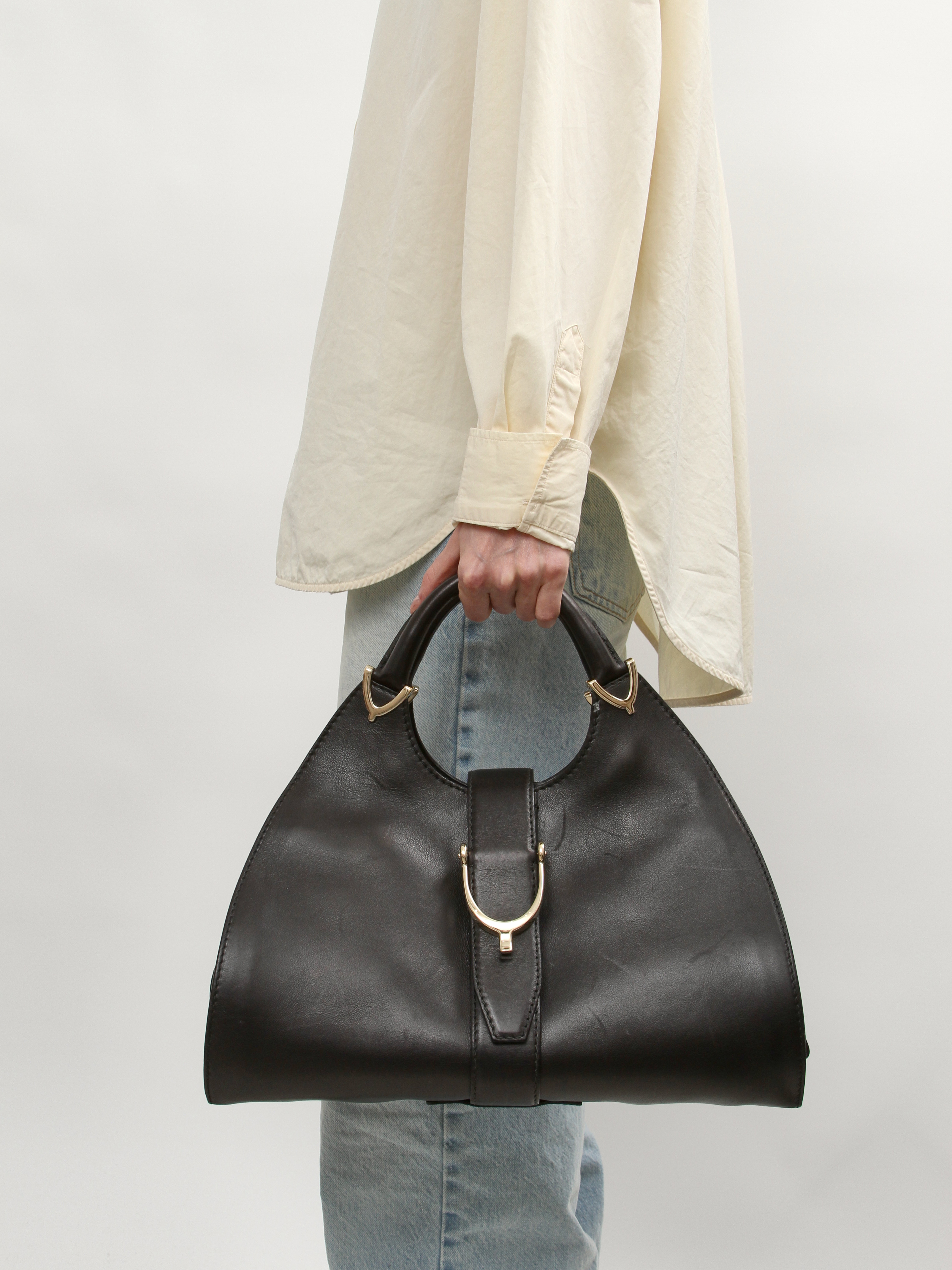 Gucci Leather Bag  1