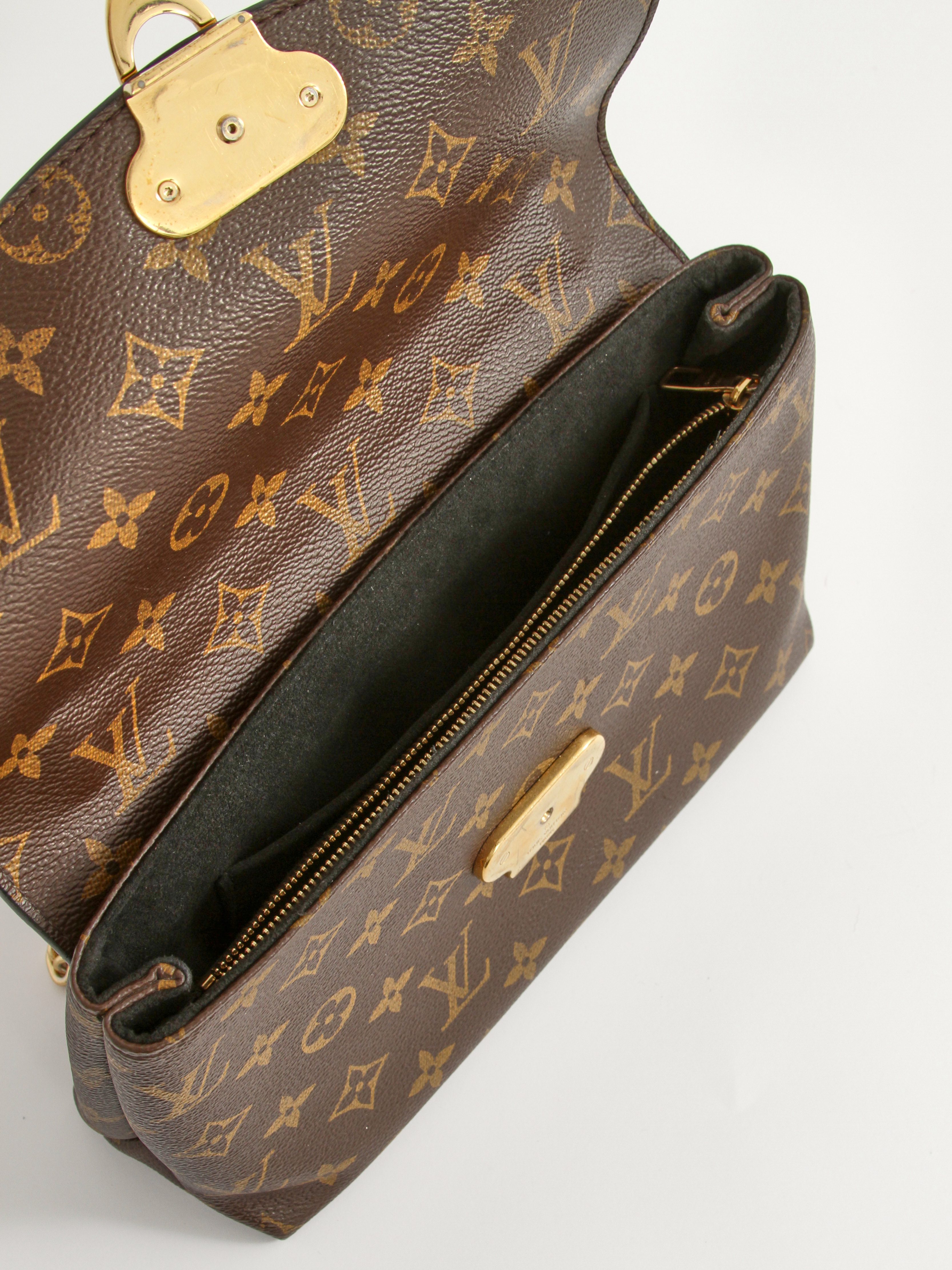 Louis Vuitton Saint Placide 11