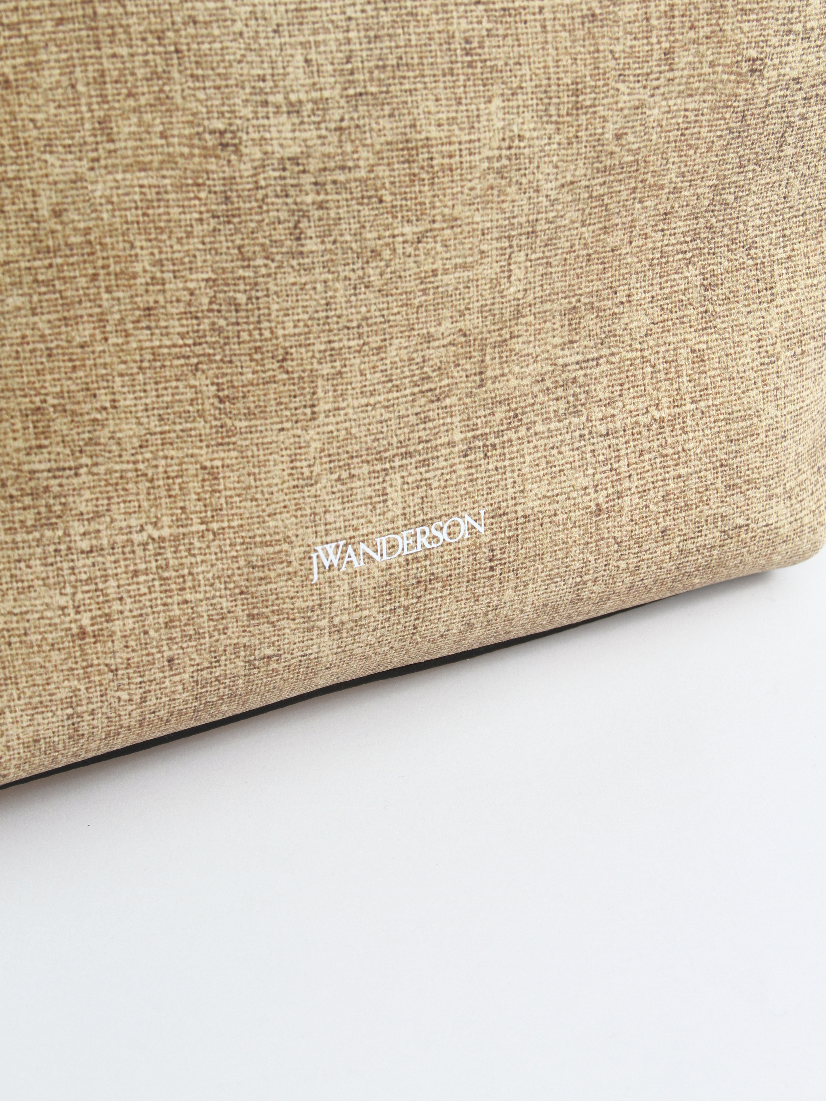 JW Anderson Corner 7