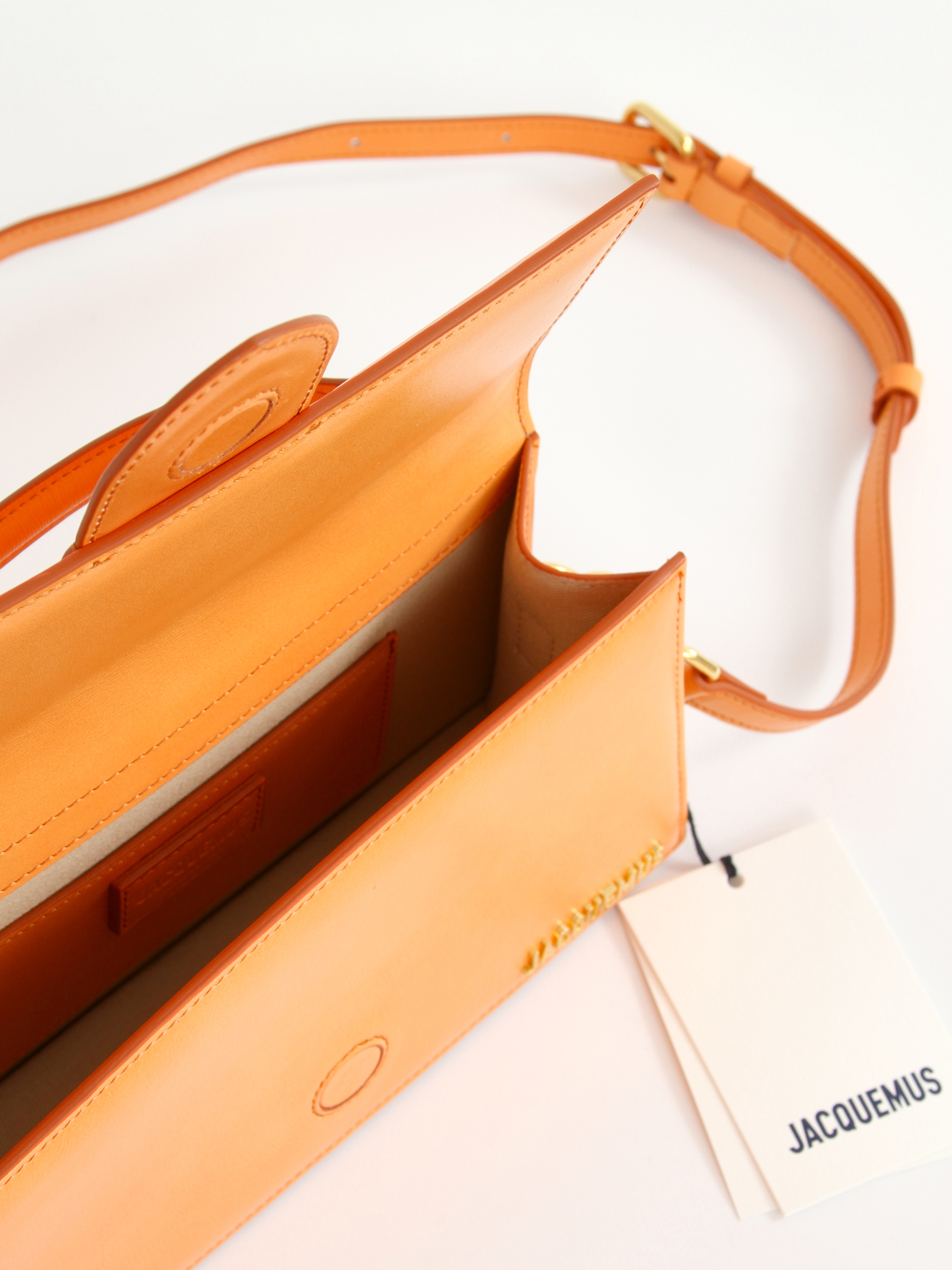 Jacquemus Le Bambino 12