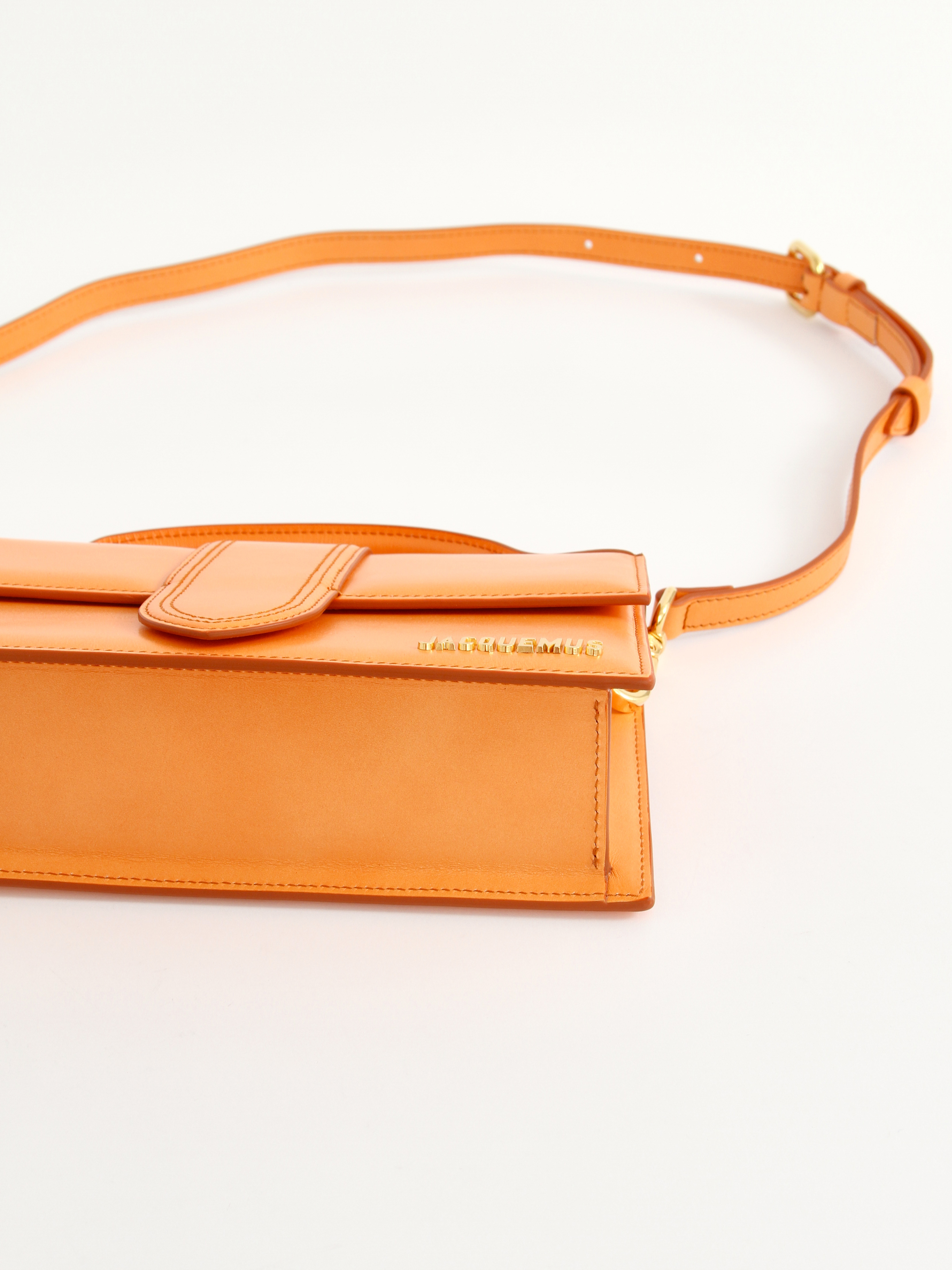 Jacquemus Le Bambino 11