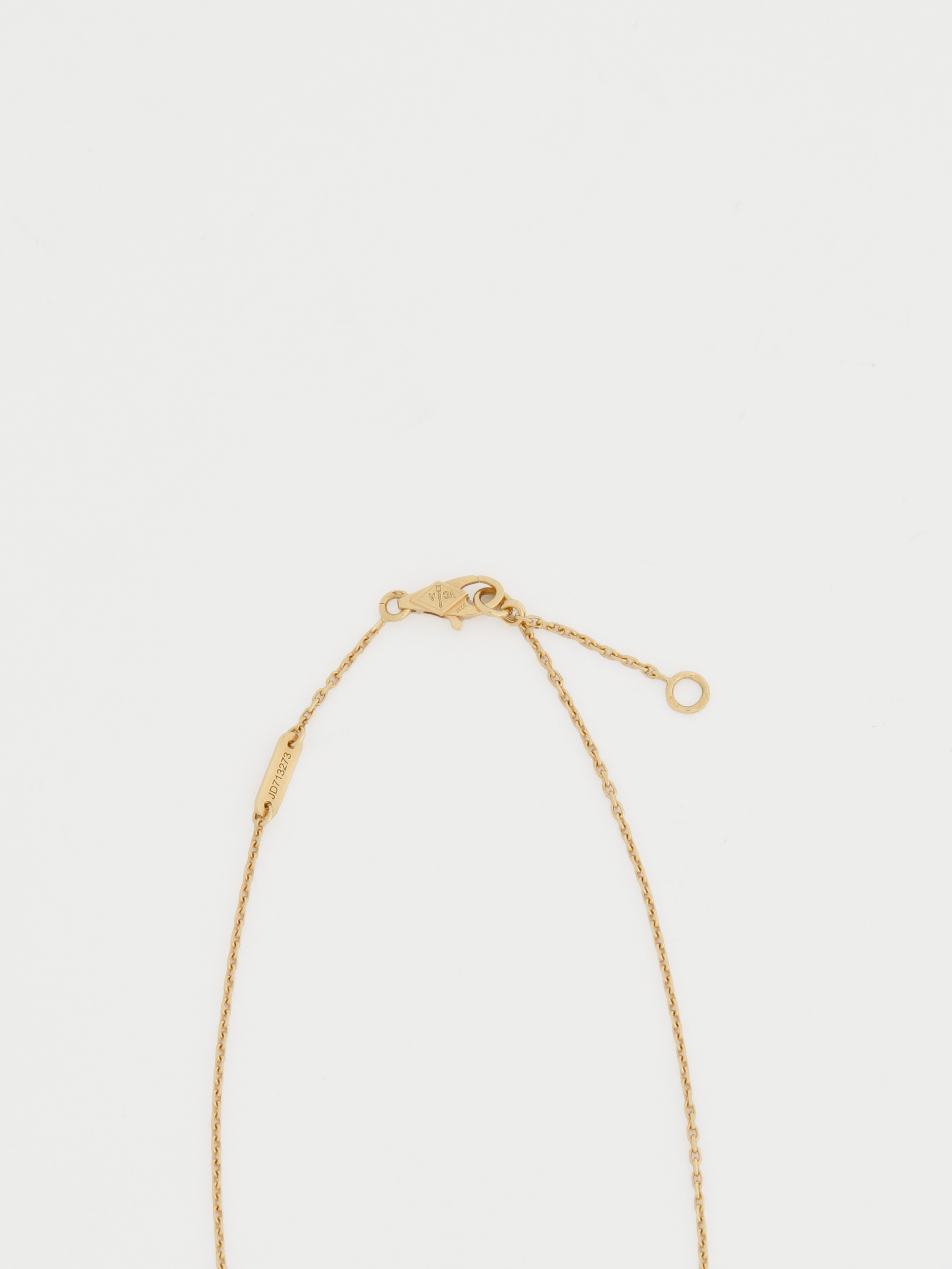 Van Cleef & Arpels Alhambra 2