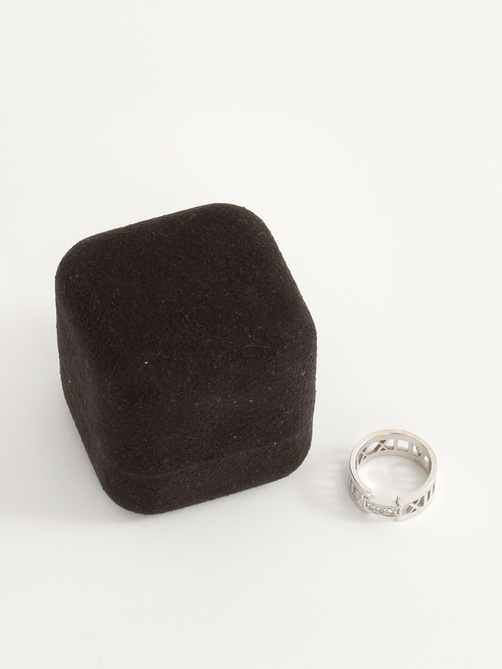 Tiffany & Co. Atlas 8