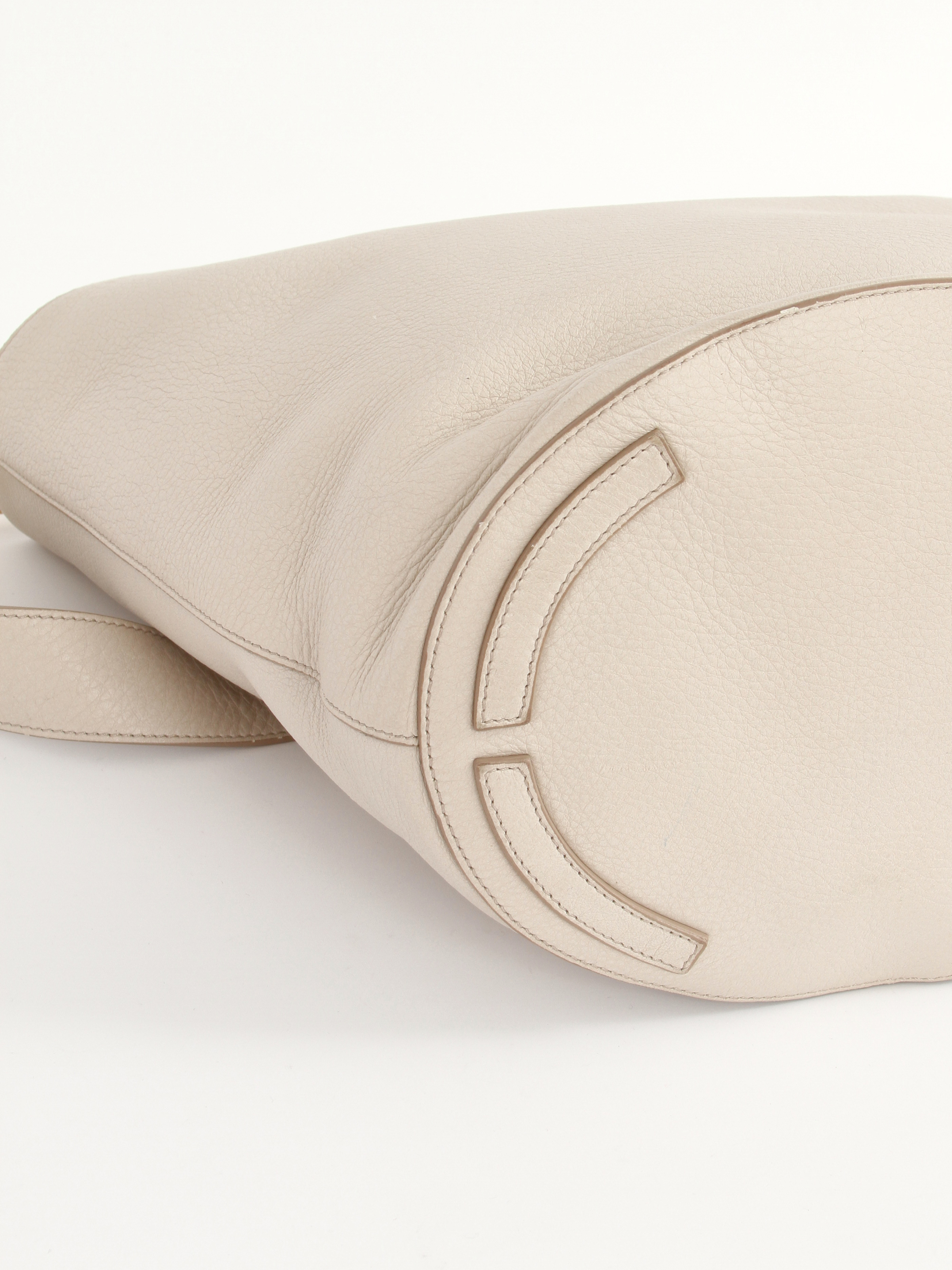 Max Mara Leather Bag 11