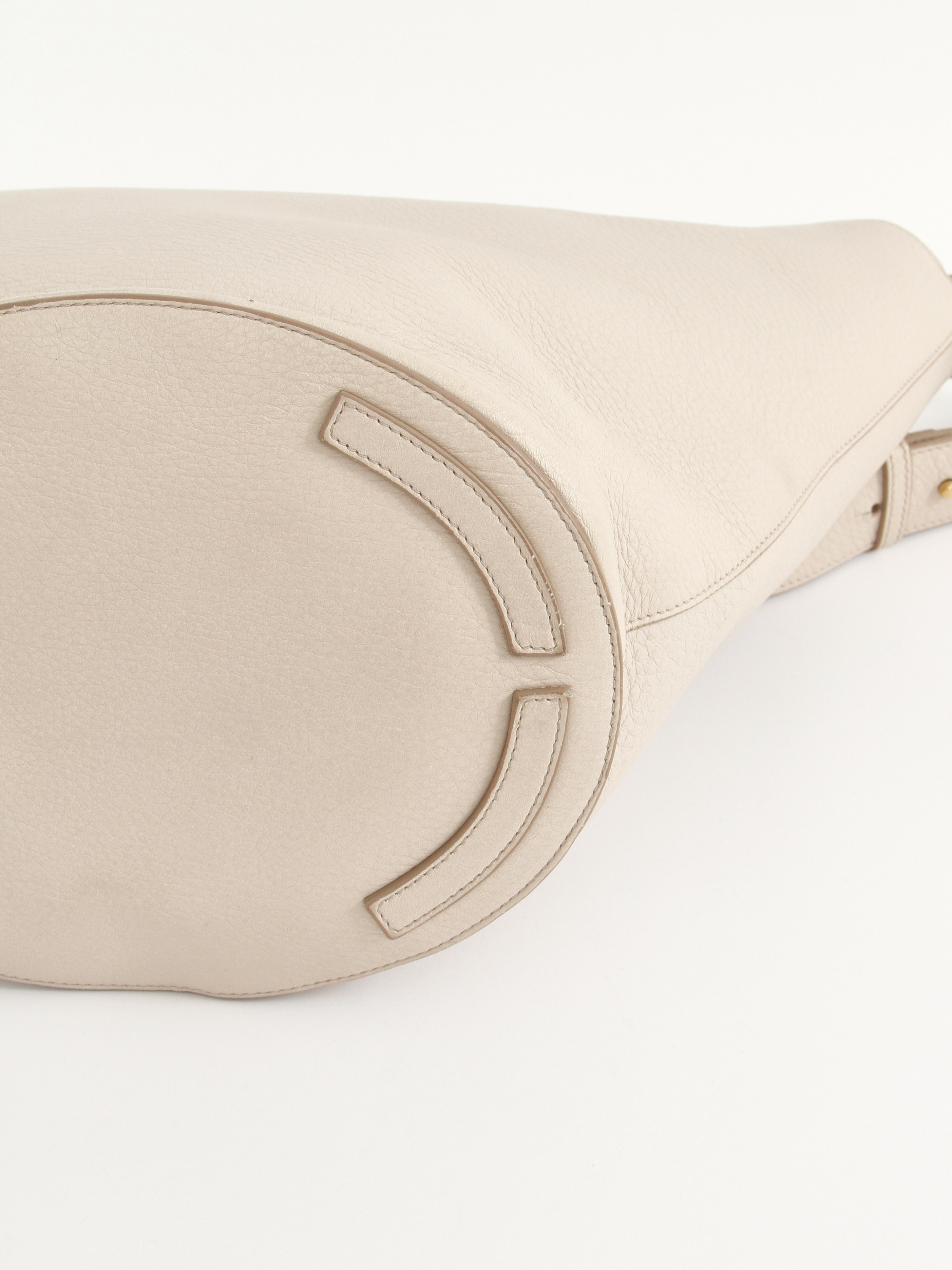 Max Mara Leather Bag 10