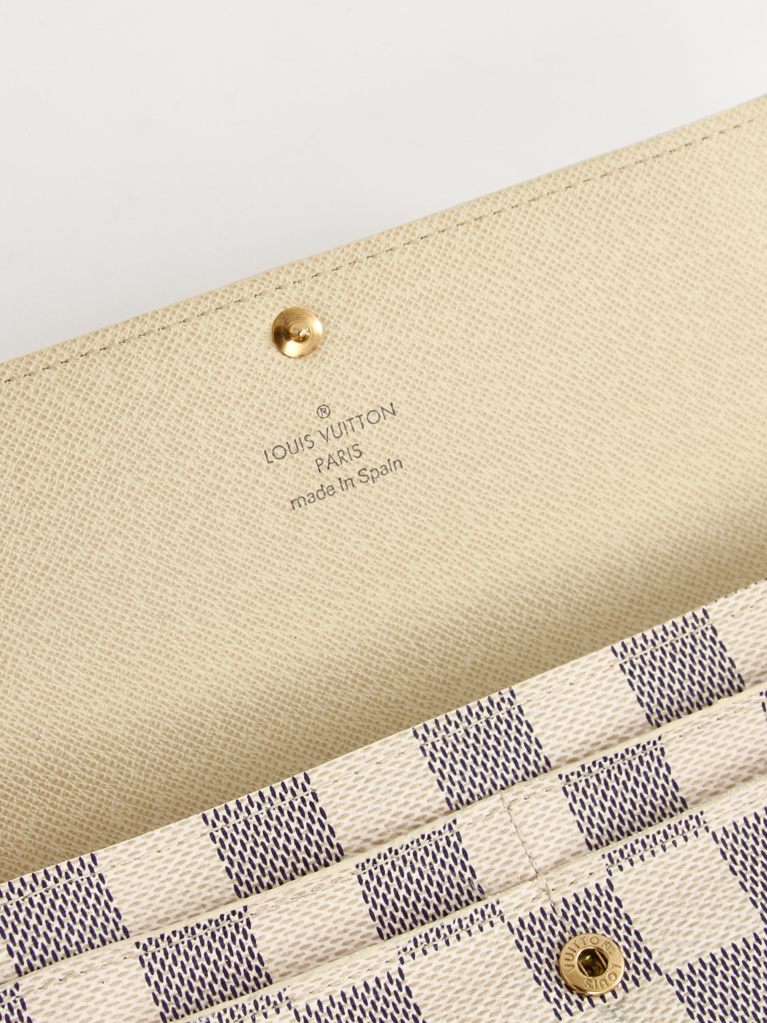 Louis Vuitton Wallet 8