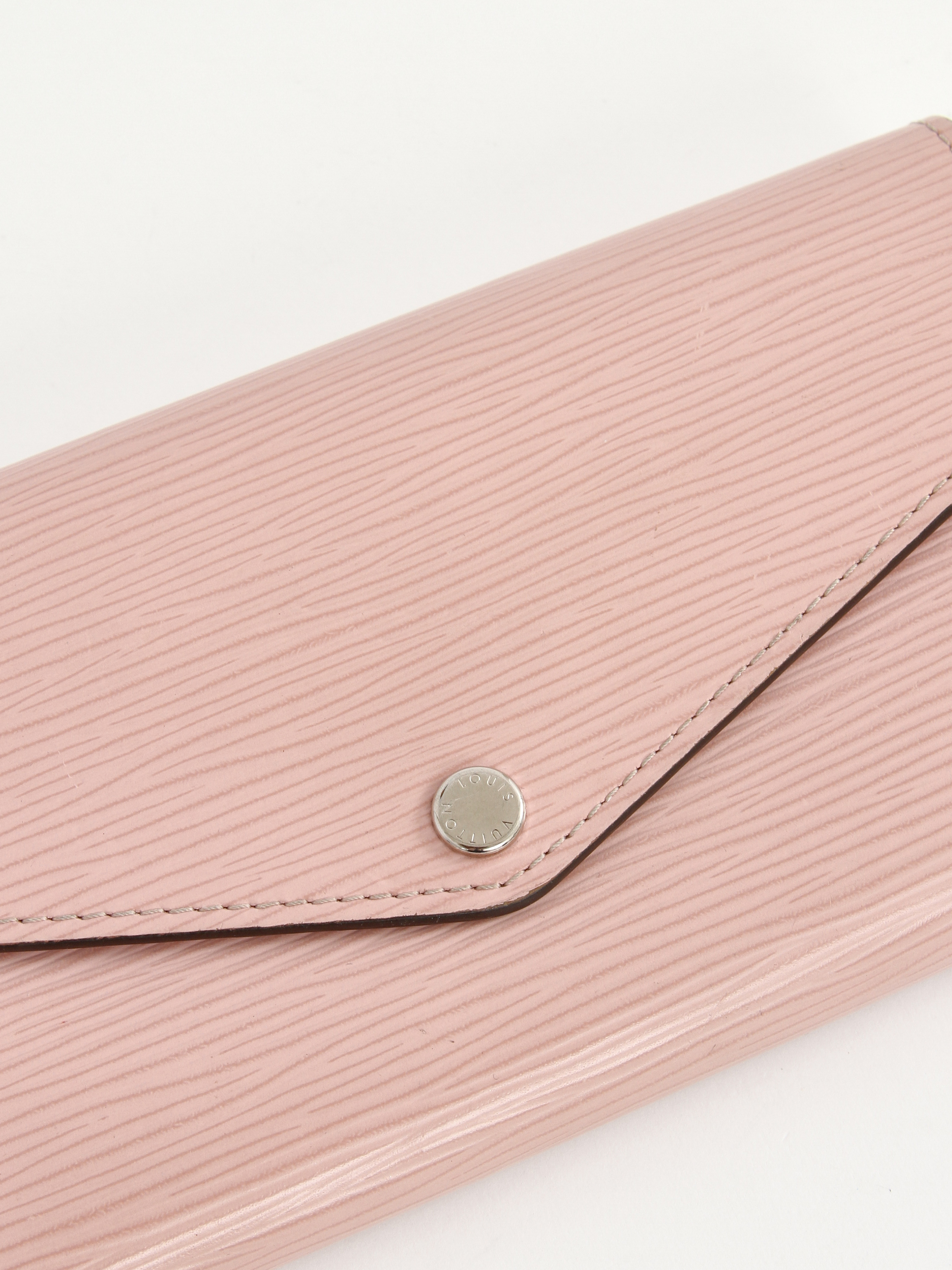 Louis Vuitton Wallet 6