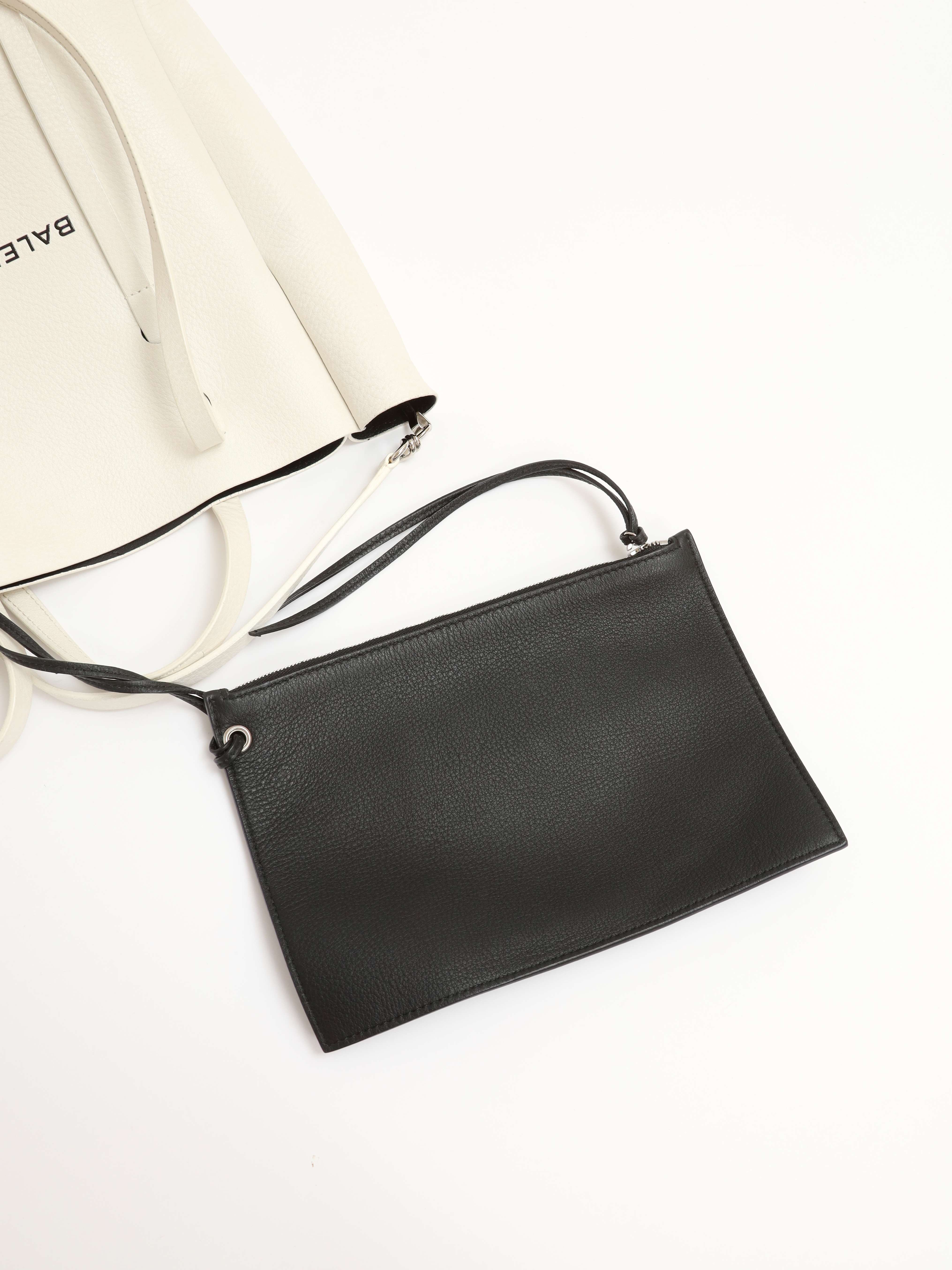 Balenciaga Everyday  15